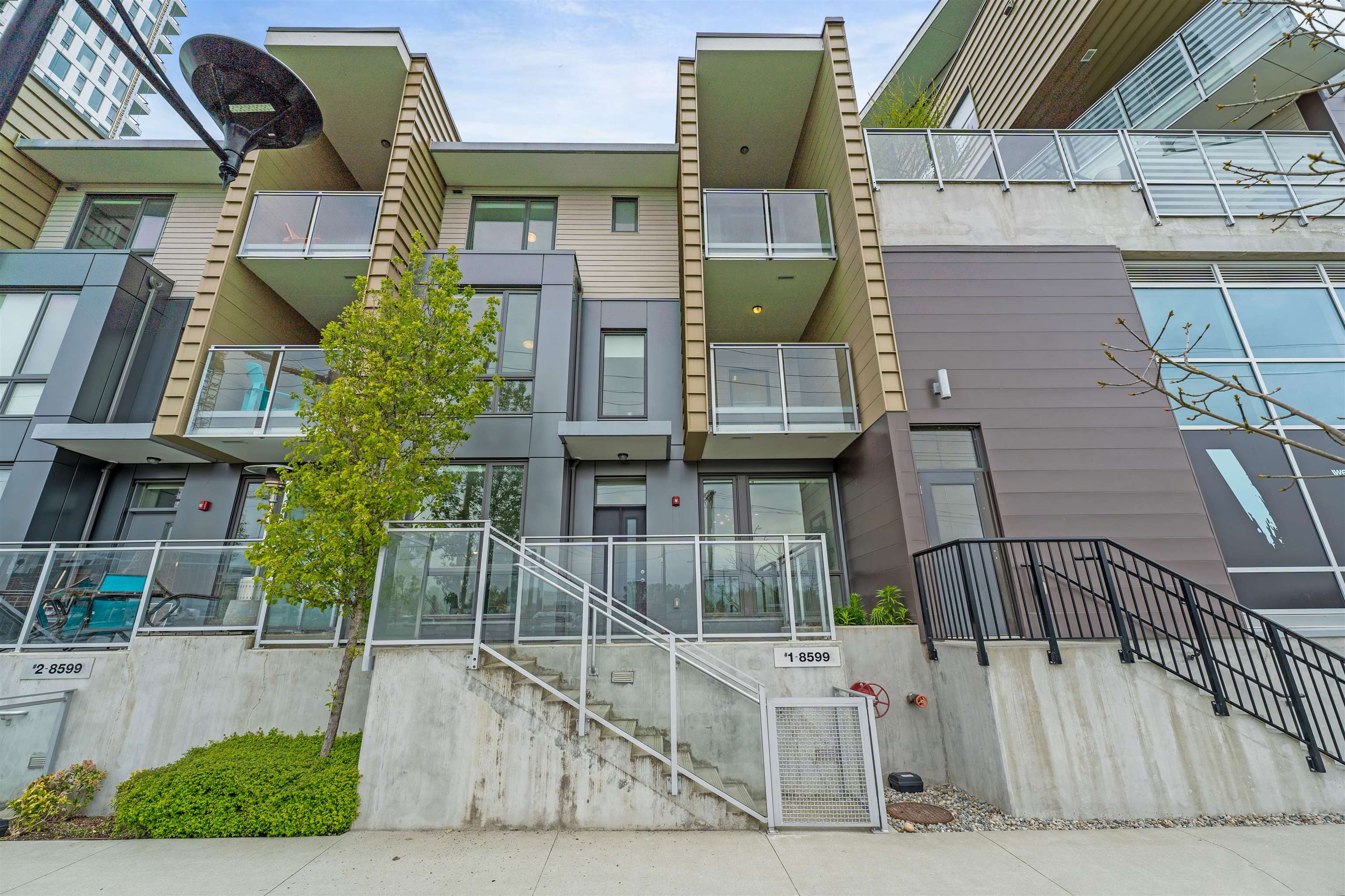1 8599 RIVER DISTRICT CROSSING, R3166768, BC,