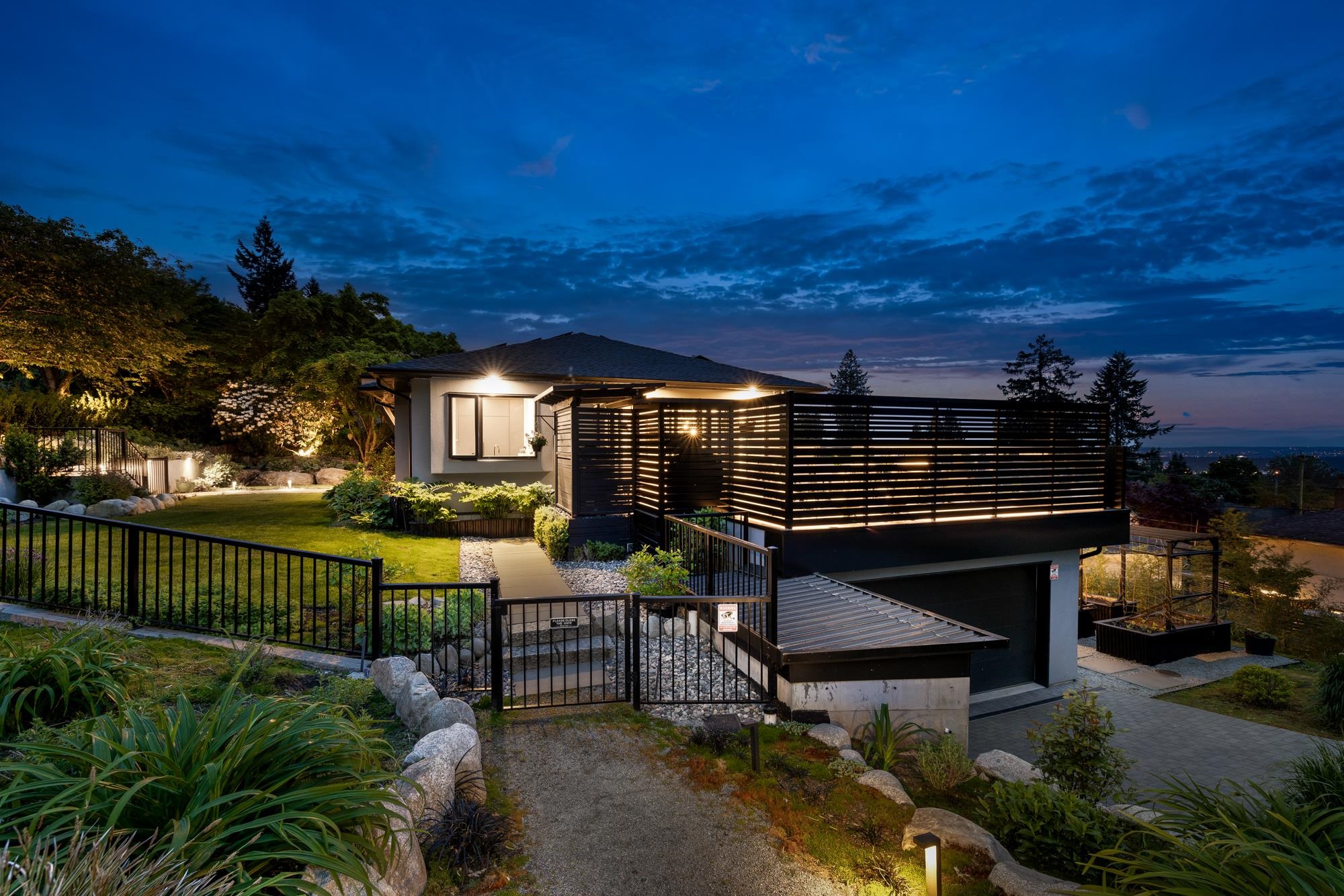 255 SANDRINGHAM CRESCENT, North Vancouver BC V7N 2R7, R3166856, BC,