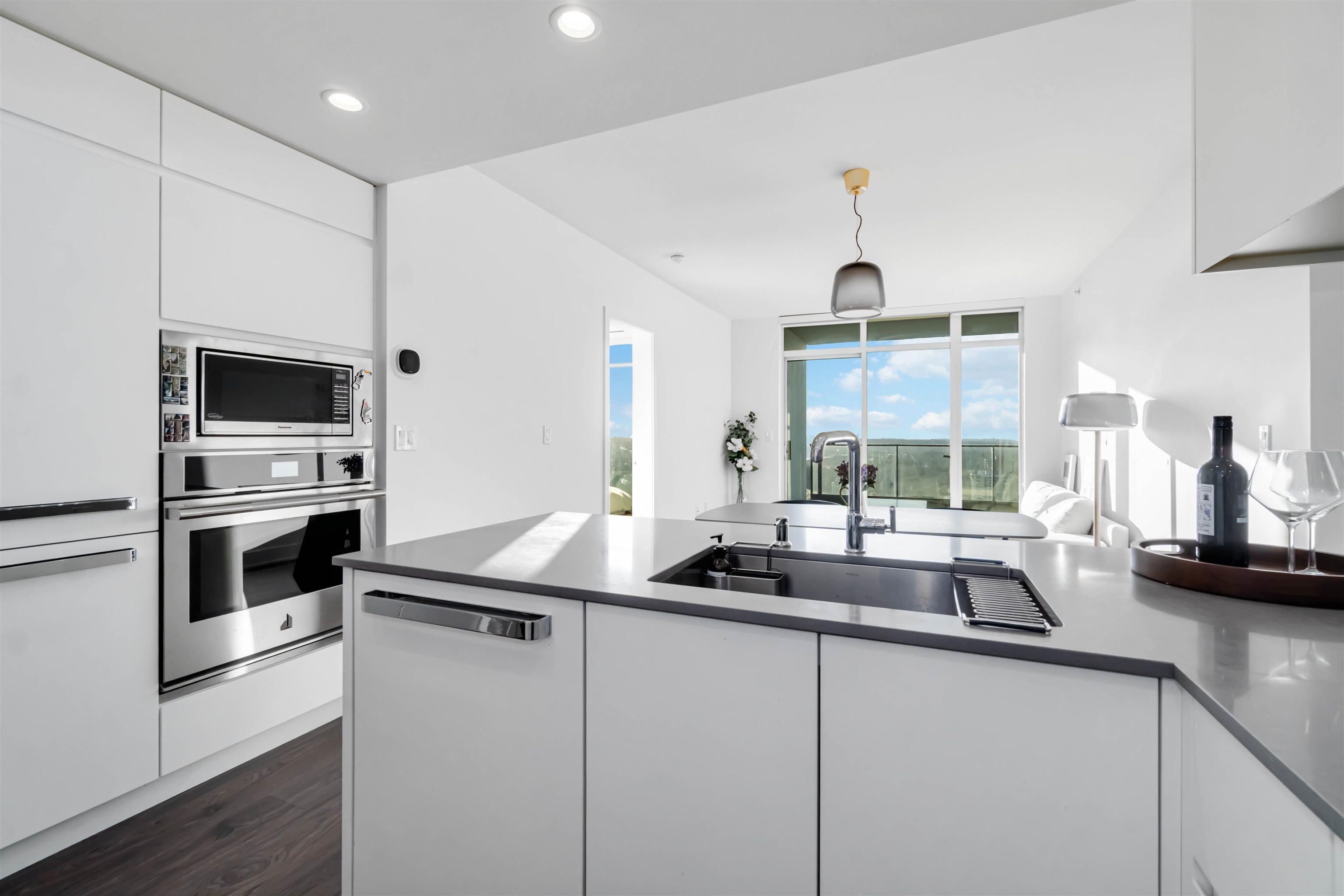 3009 450 WESTVIEW STREET, R3166937, BC,
