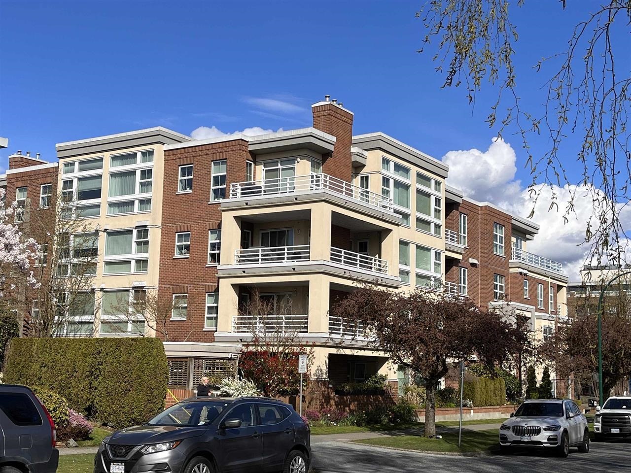 214 2105 42ND AVENUE, R3166970, BC,