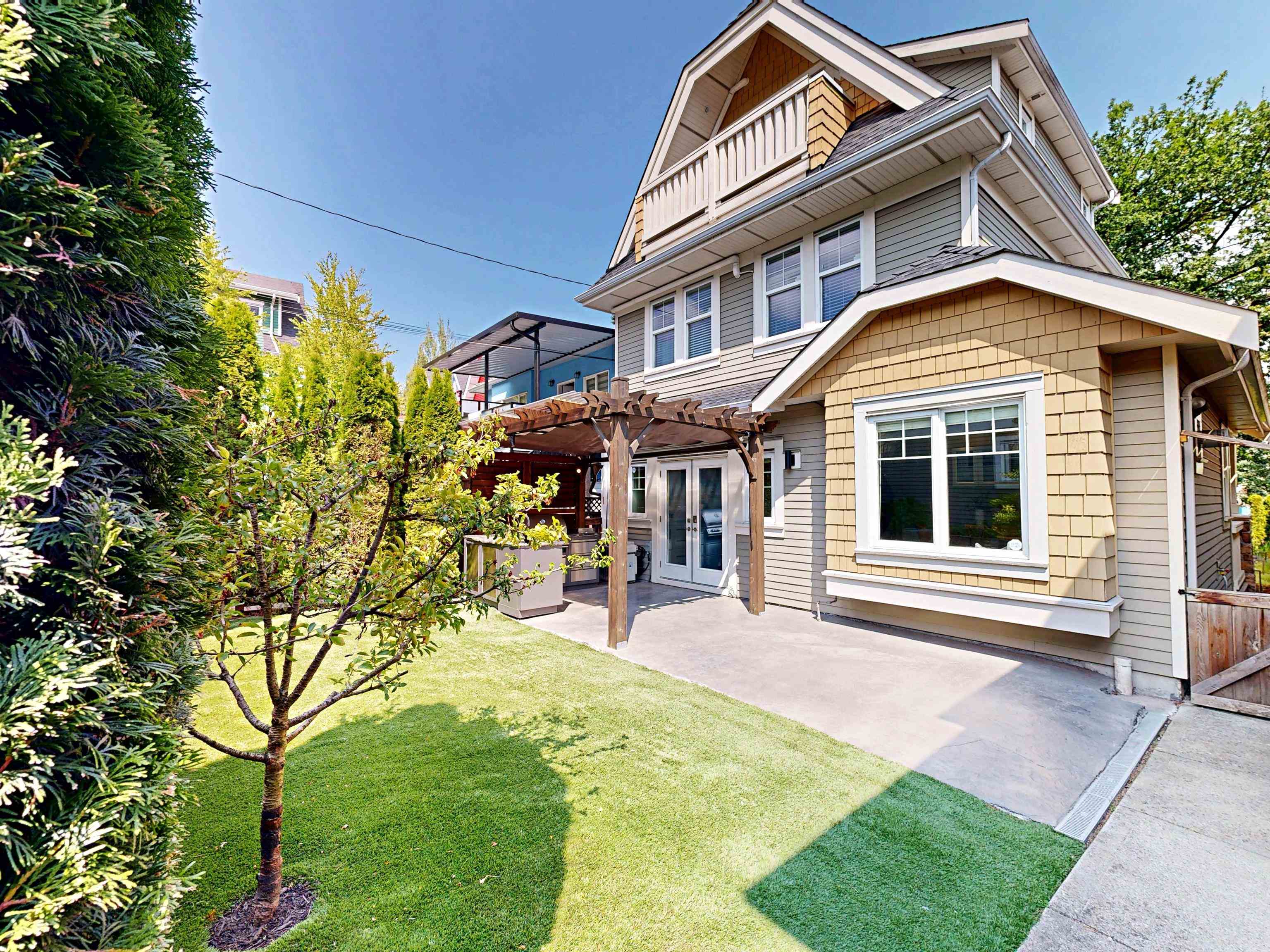 1338 E 23RD AVENUE, Vancouver BC V5V 1Z2, R3166977, BC,