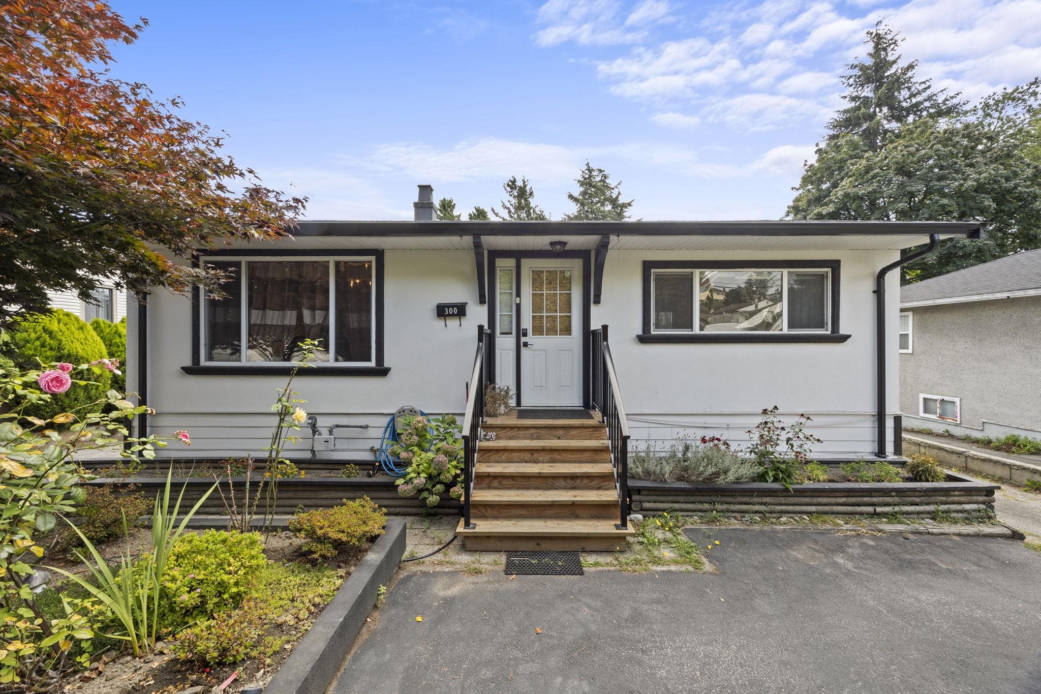 300 TENTH AVENUE, New Westminster BC V5G 4L7, R3166986, BC,