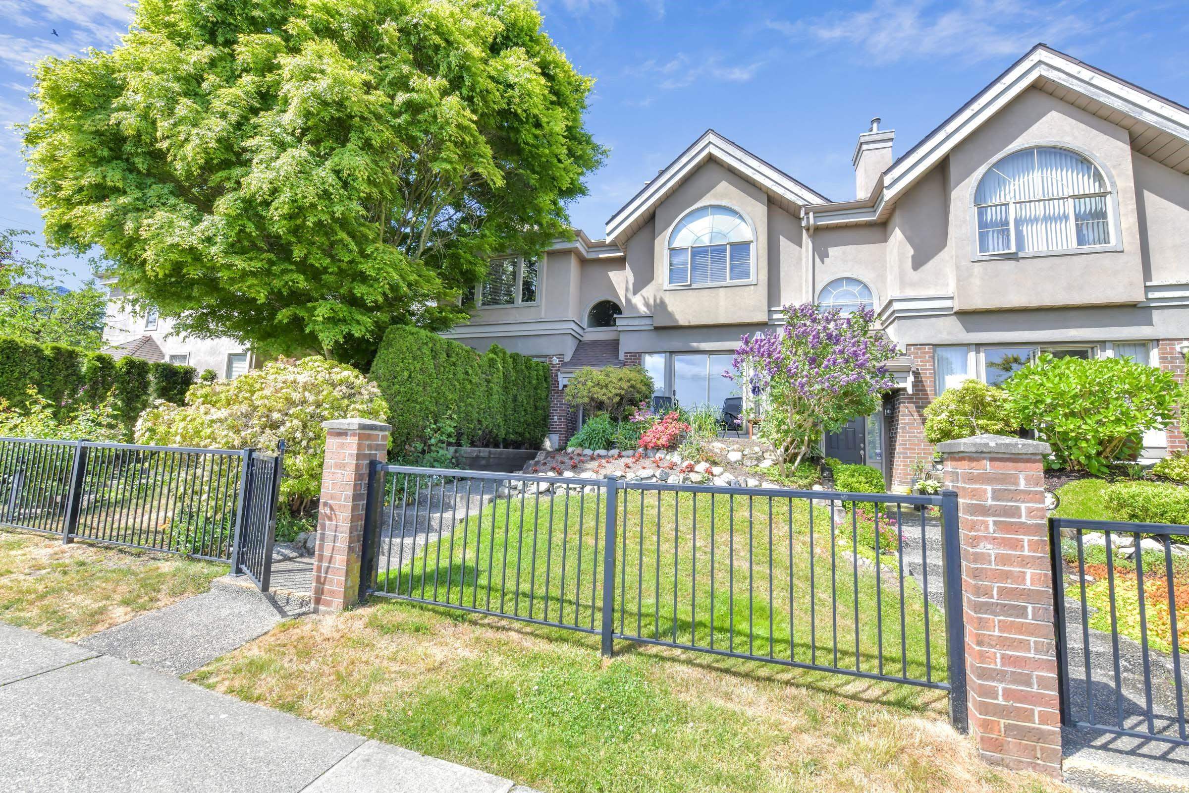 15415 RUSSELL AVENUE, White Rock BC V4B 2R5, R3167031, BC,