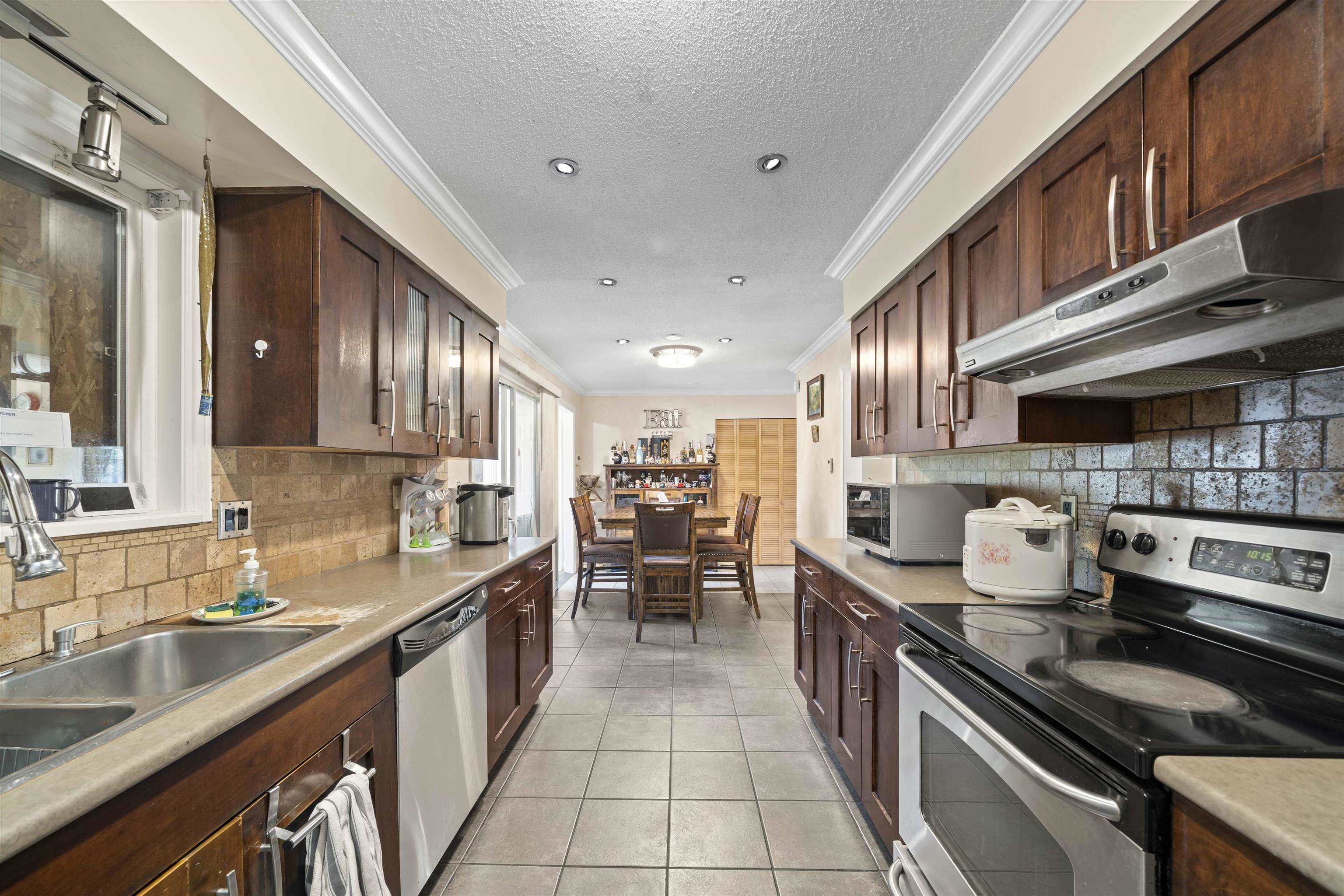MLS® listing #R3167291 for sale located at 14995 108 AVENUE, Surrey BC V3R 1W3