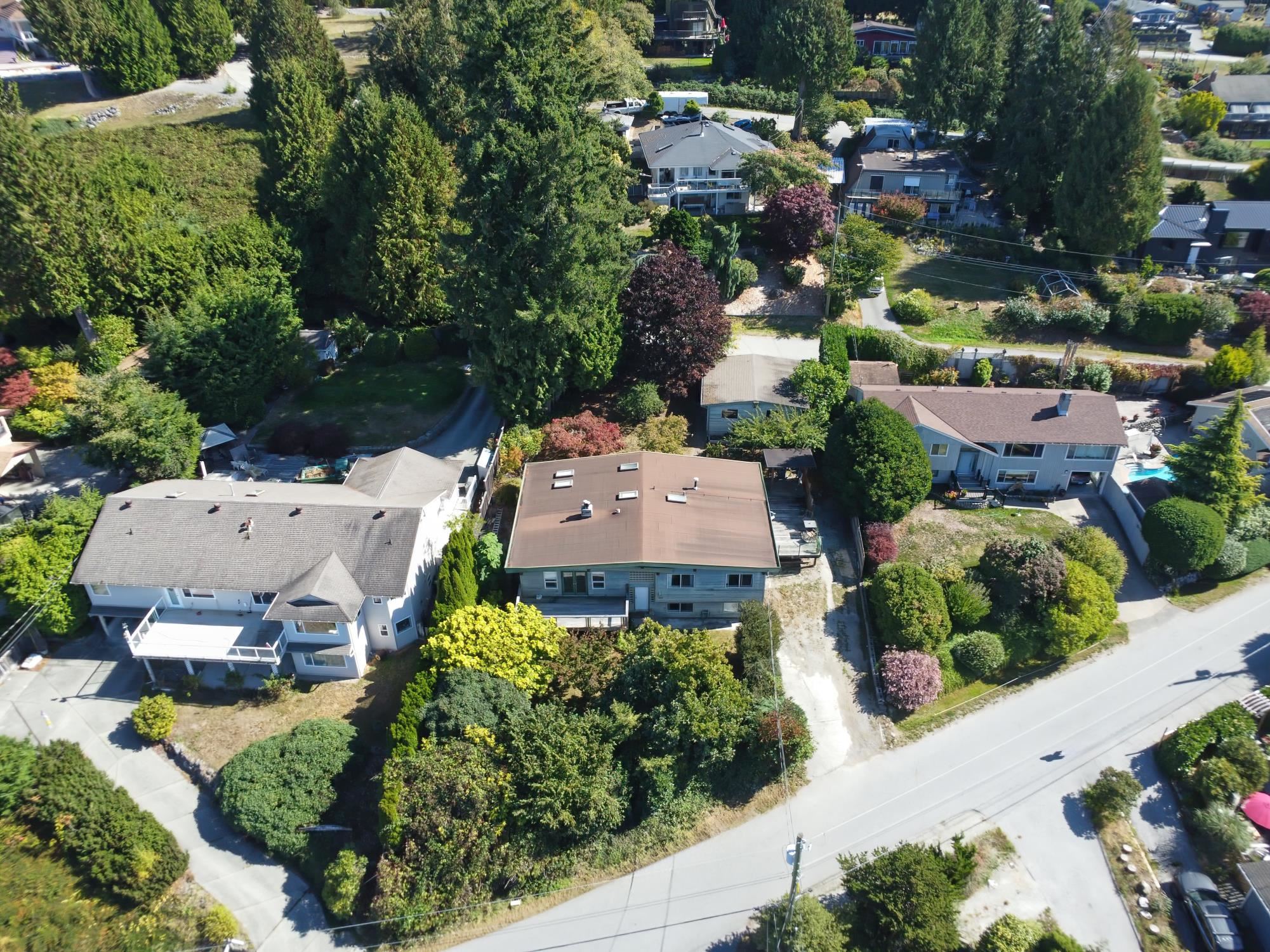 5134 RADCLIFFE ROAD, Sechelt BC V7Z 0G5, R3167511, BC,