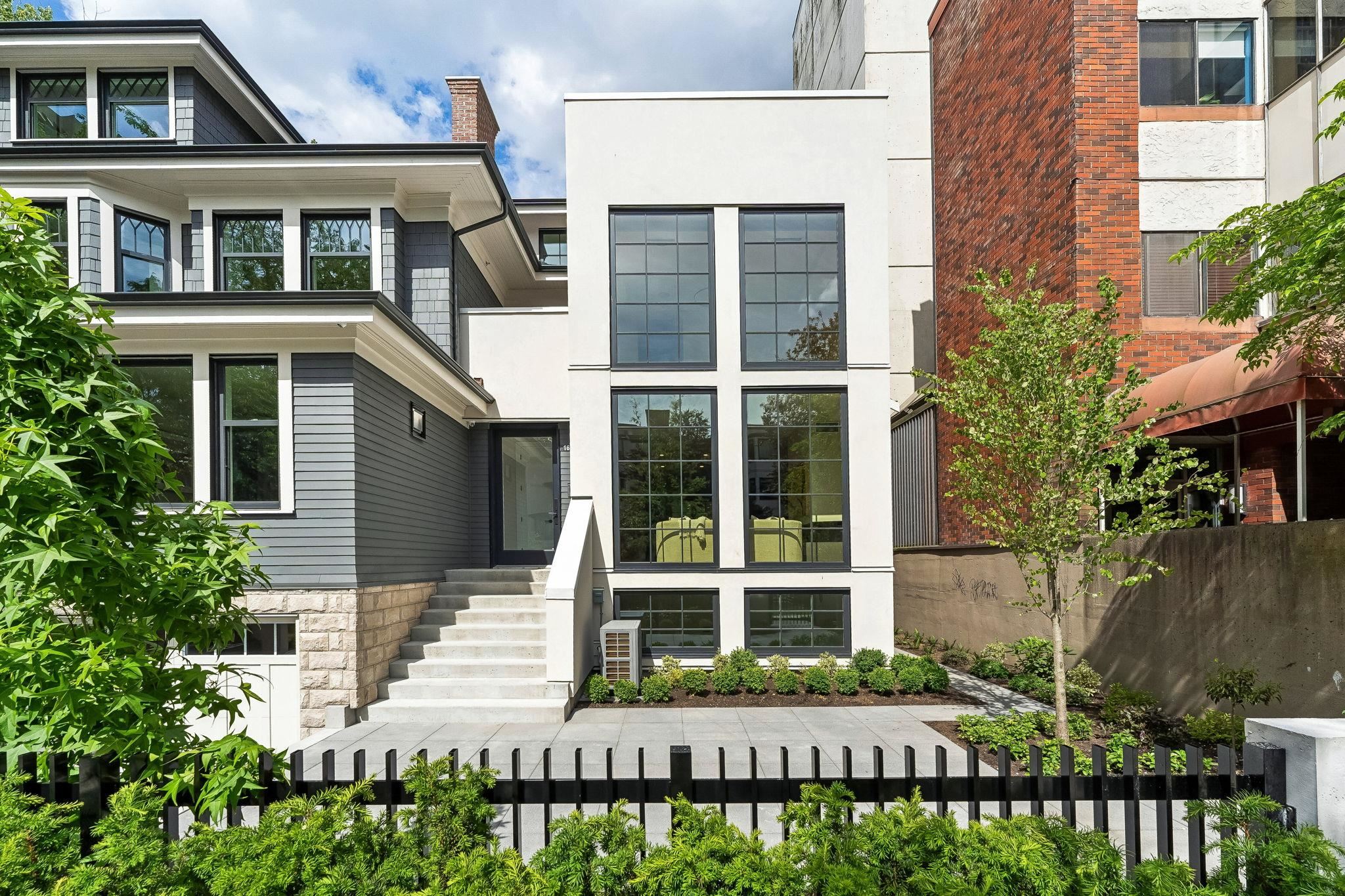 1683 NELSON STREET, Vancouver BC V6G 1M3, R3167708, BC,