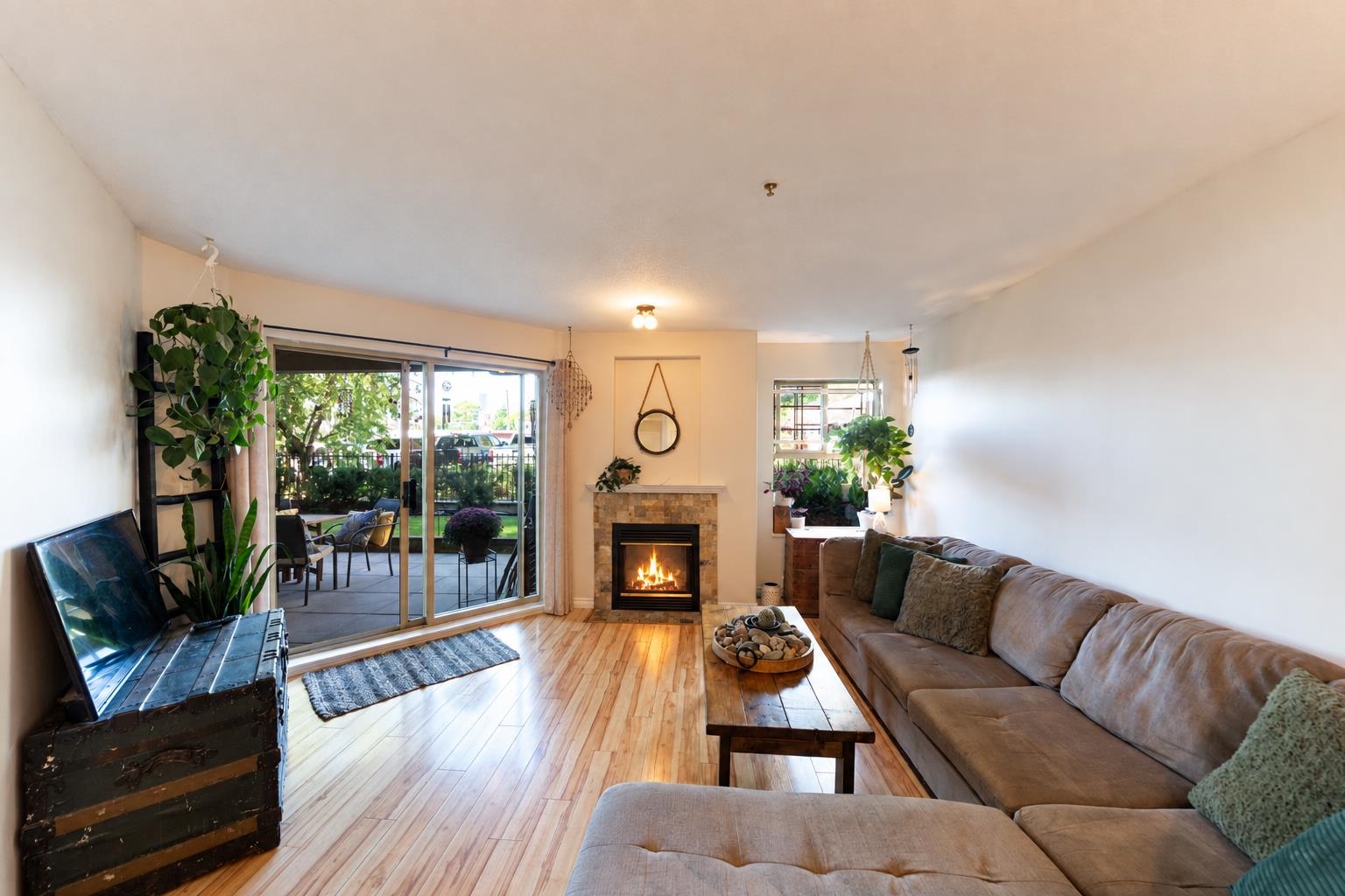 206 215 TWELFTH STREET, R3167737, BC,