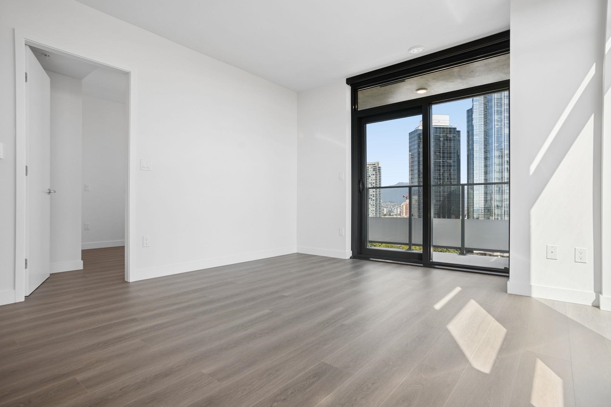 206 6608 SUSSEX AVENUE, R3167749, BC,