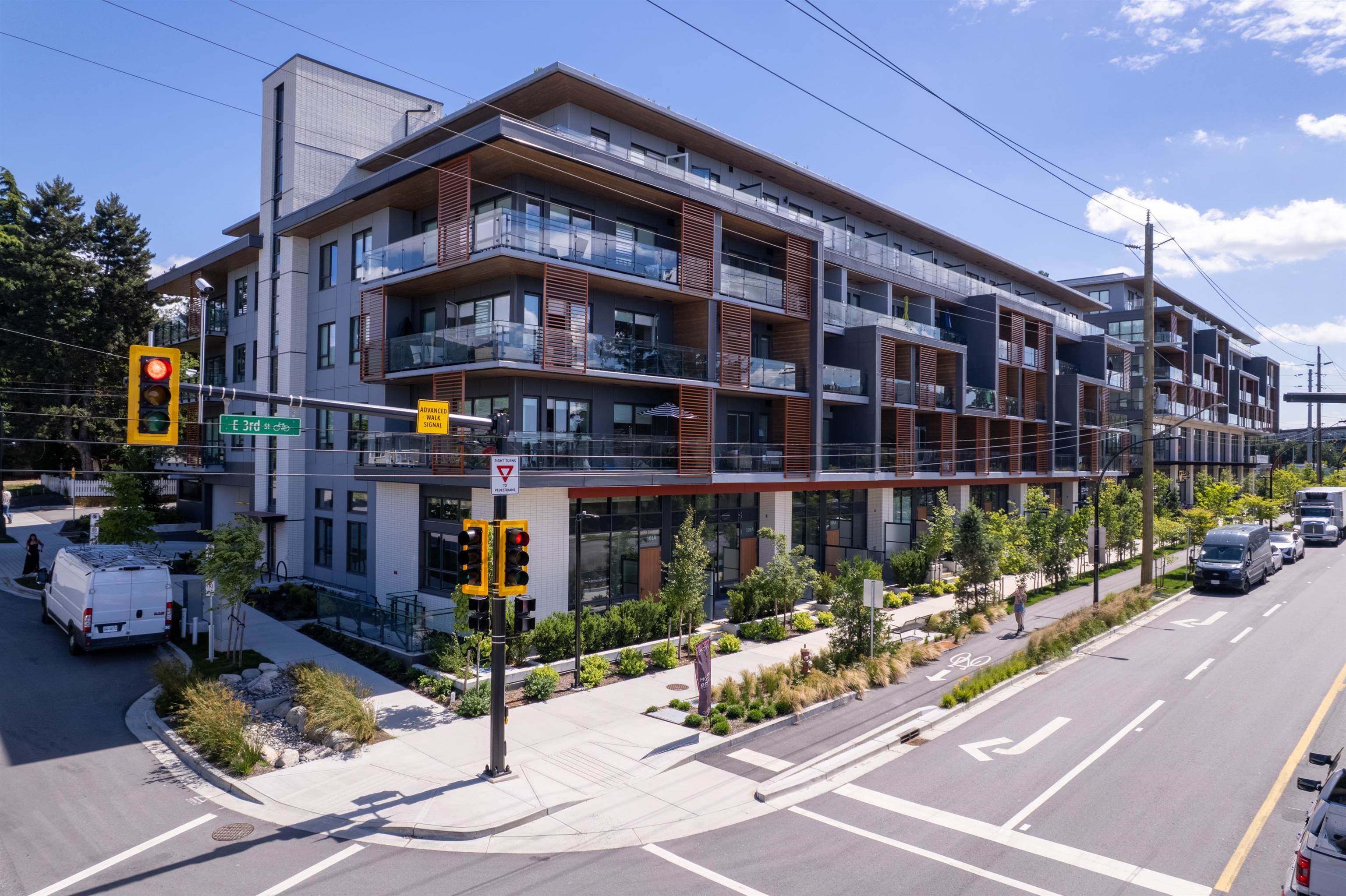 MLS® listing #R3167842 for sale located at 317 422 3RD STREET