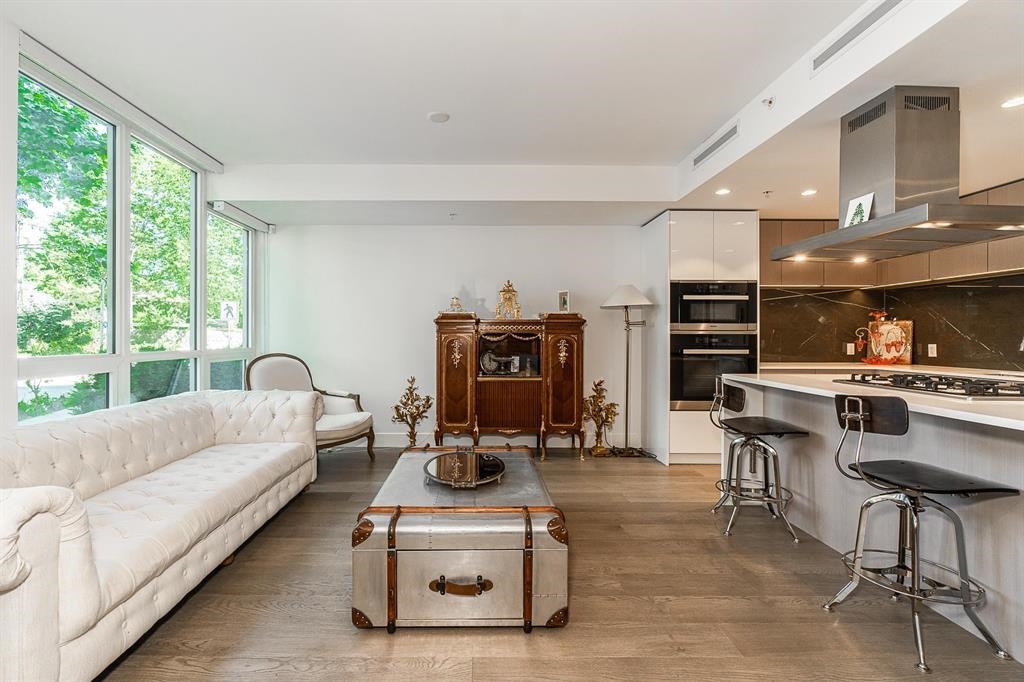 2025 CURLING ROAD, North Vancouver BC V7P 3B4, R3167929, BC,