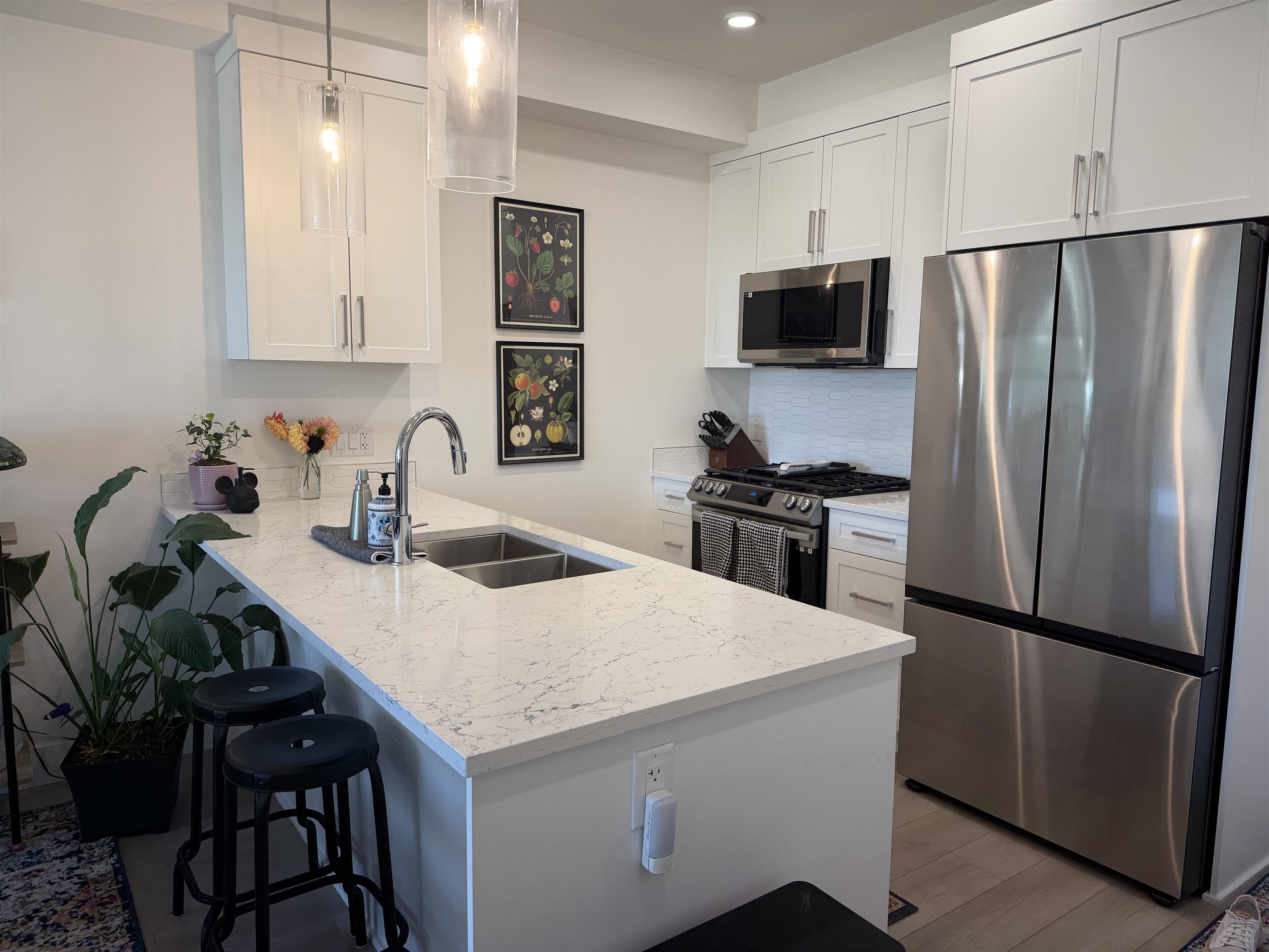 308 22633 SELKIRK AVENUE, R3168100, BC,