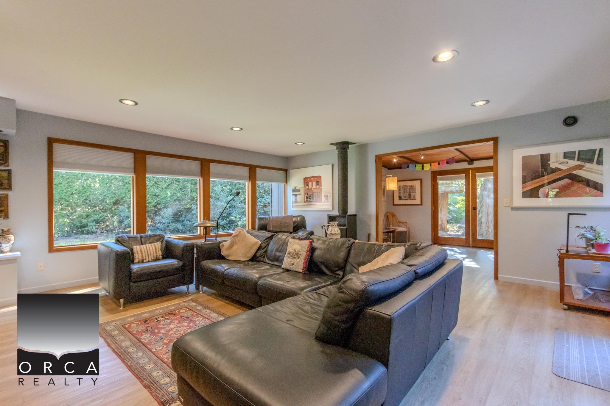 496 MELMORE ROAD, Bowen Island BC V0N 1G0, R3168117, BC,