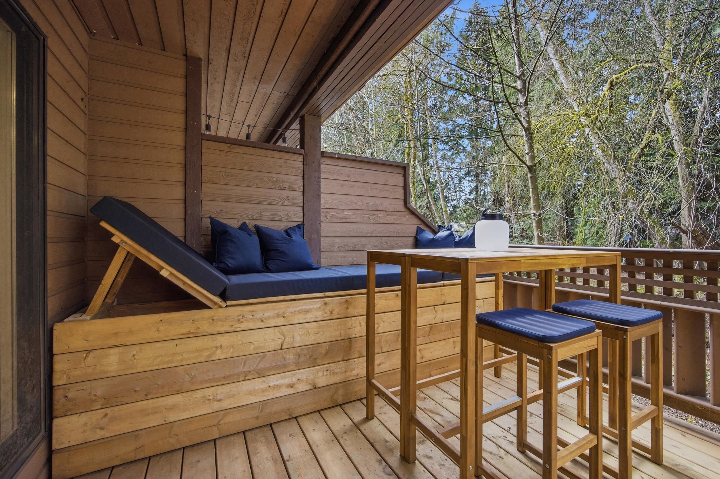 3321 MOUNTAIN HIGHWAY, North Vancouver BC V7K 2H4, R3168350, BC,