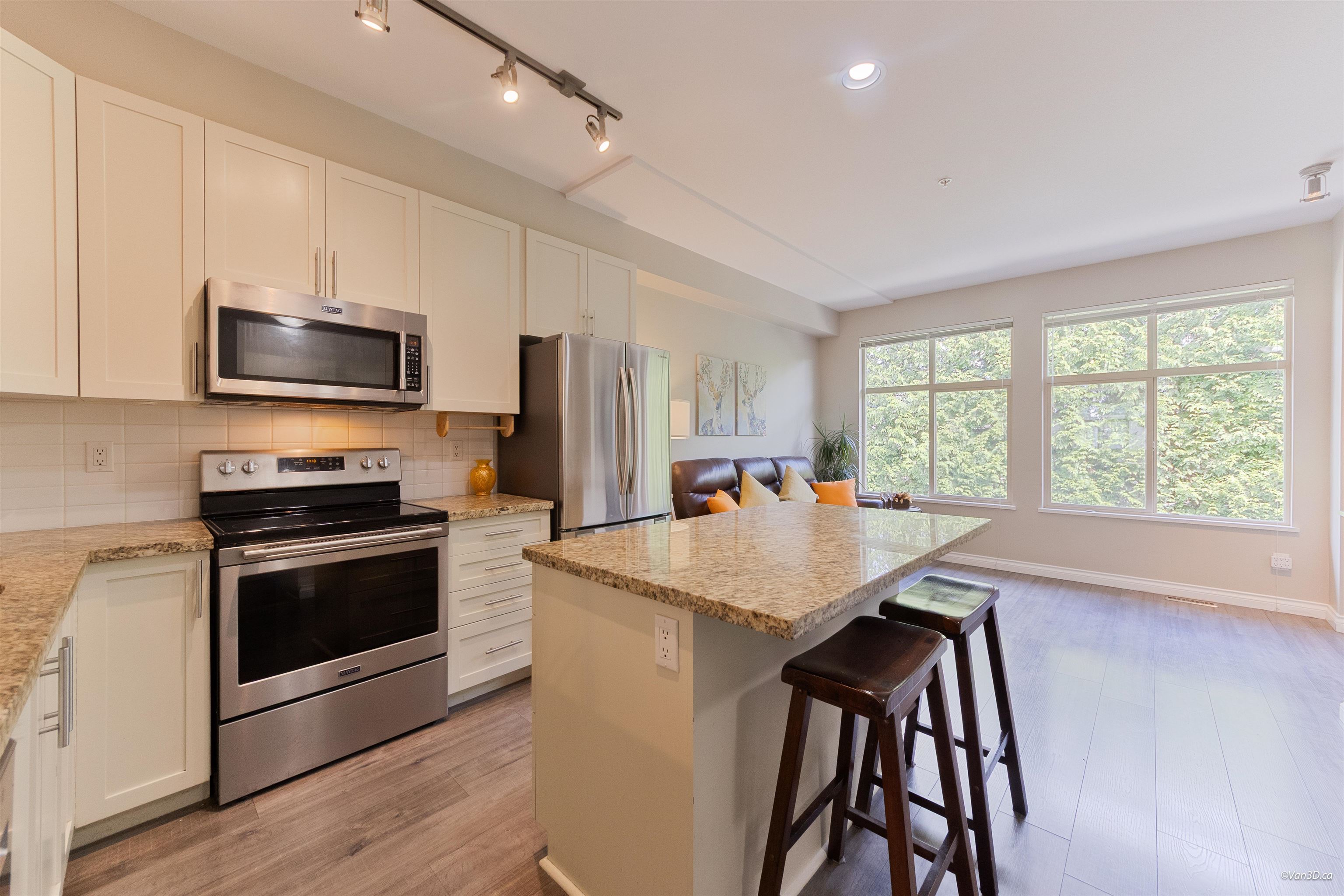 38 21661 88 AVENUE, R3168382, BC,