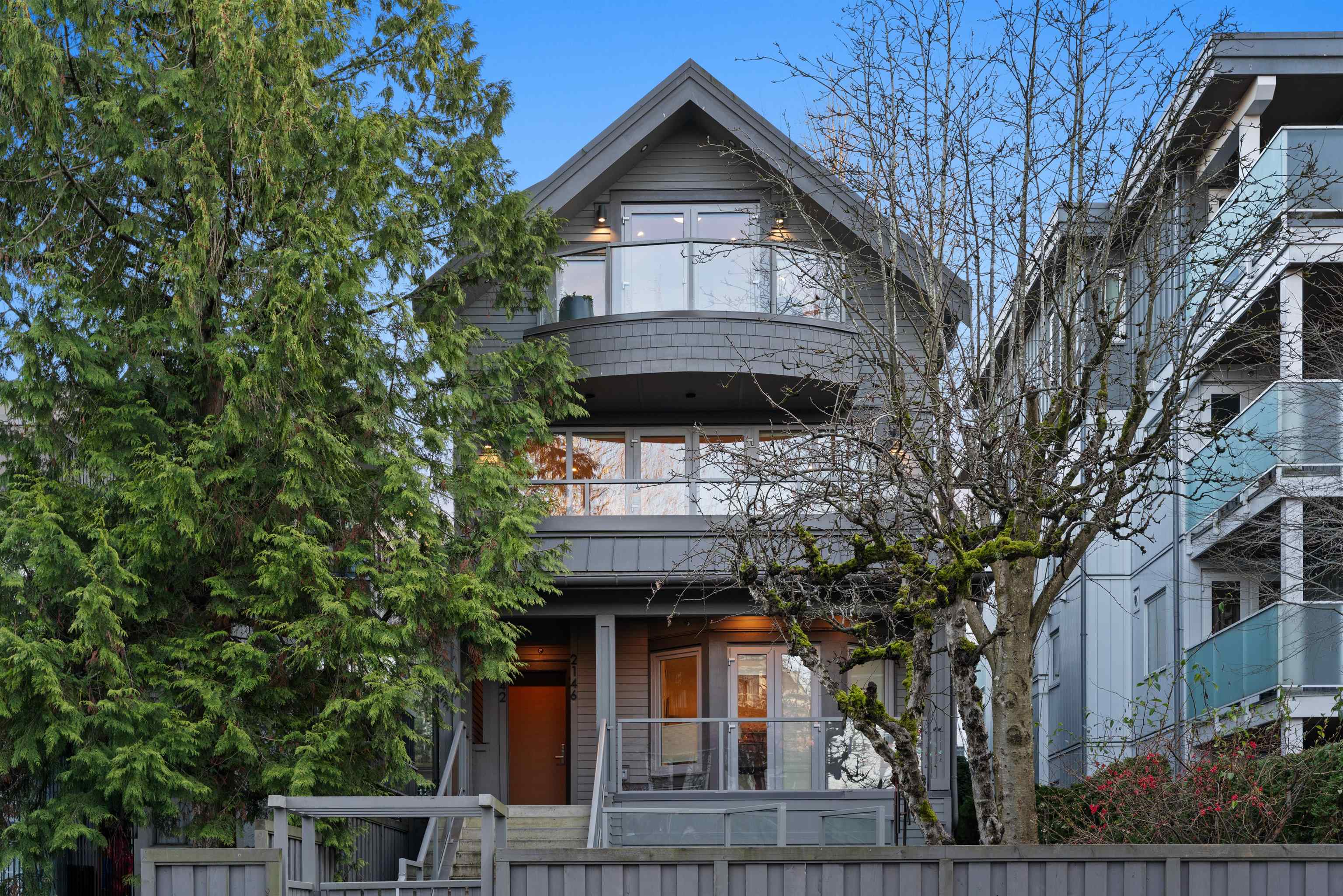2142 W 1ST AVENUE, Vancouver BC V6K 1E8, R3168404, BC,