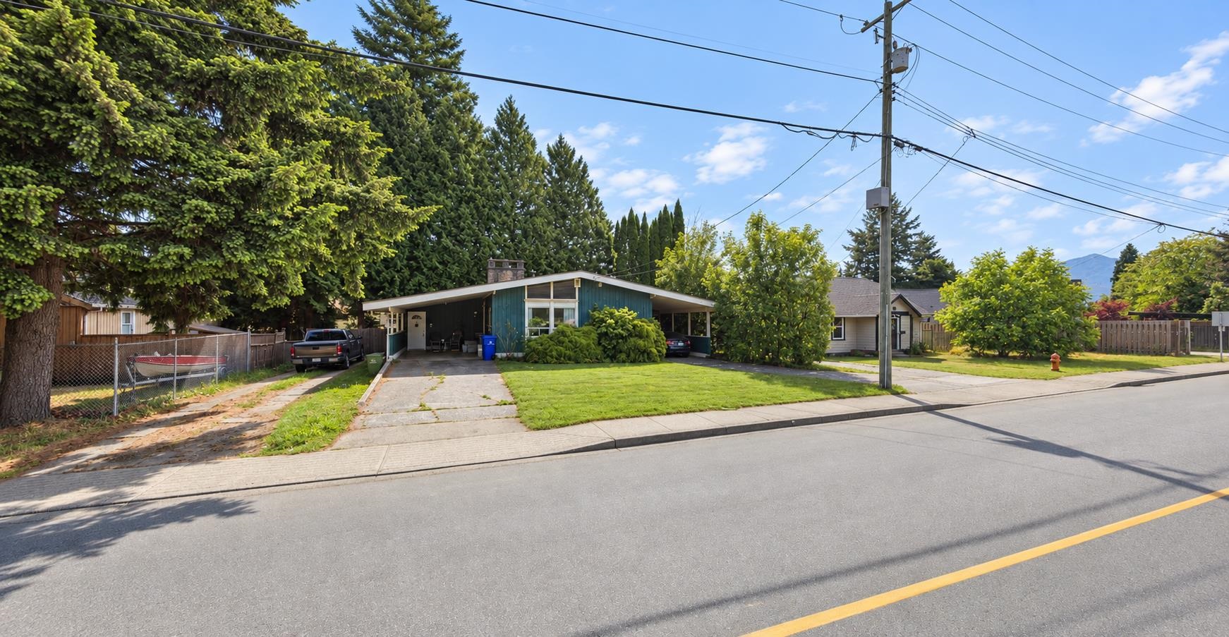 9542 YOUNG ROAD, Chilliwack BC V2P 4S8, R3168413, BC,