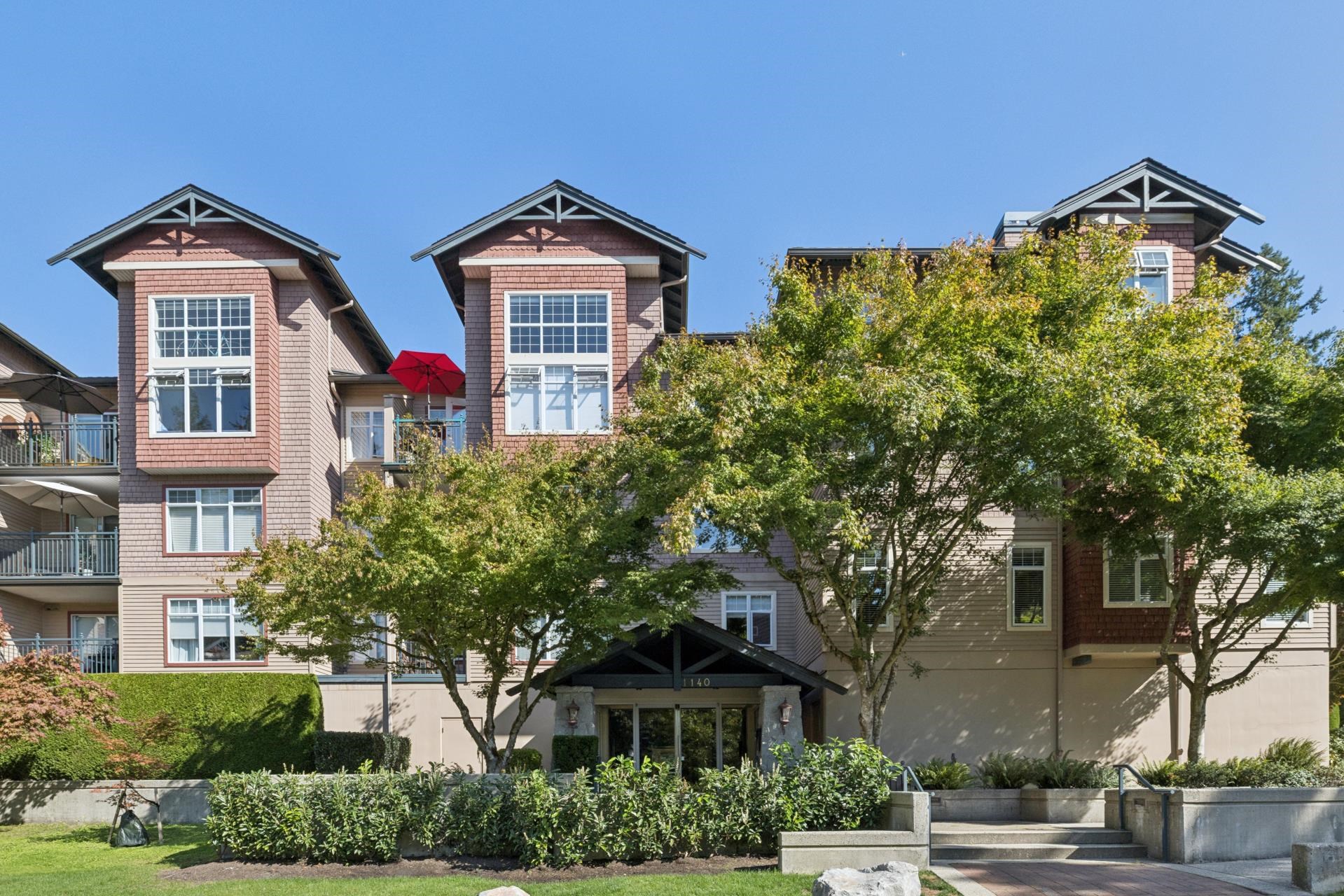 201 1140 STRATHAVEN DRIVE, R3168422, BC,