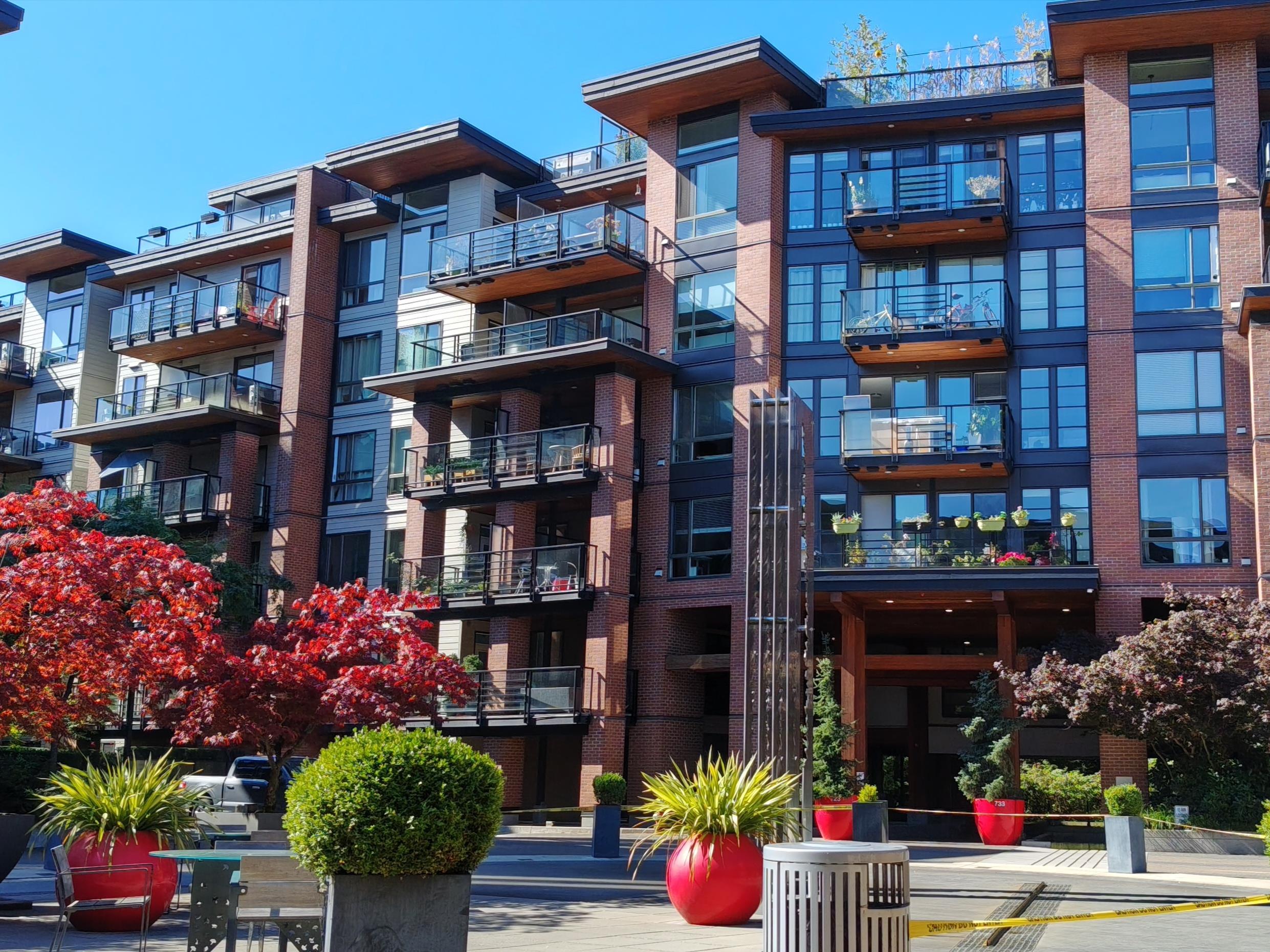 226 723 3RD STREET, R3168433, BC,
