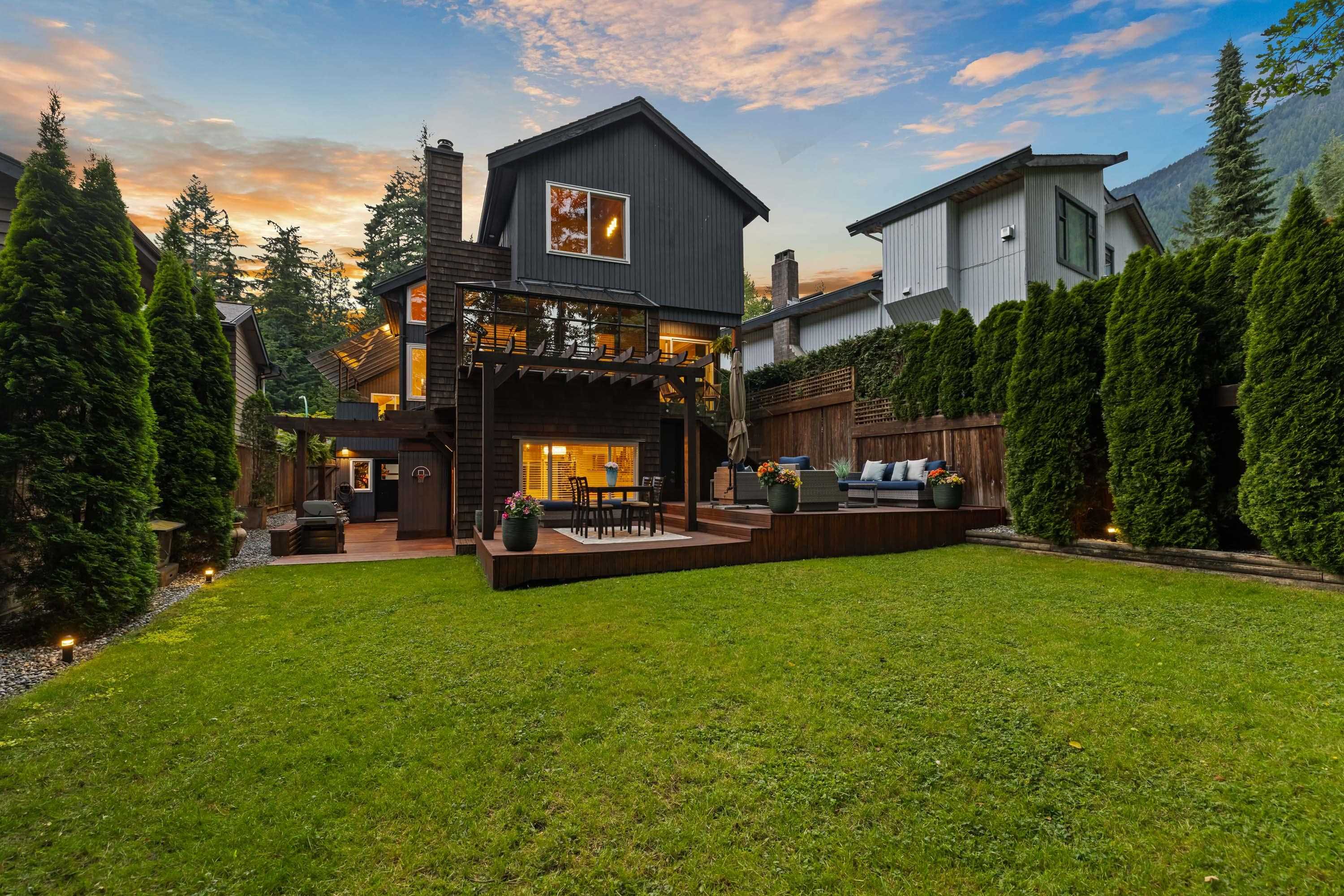 5522 DEERHORN LANE, North Vancouver BC V7R 4S6, R3168446, BC,