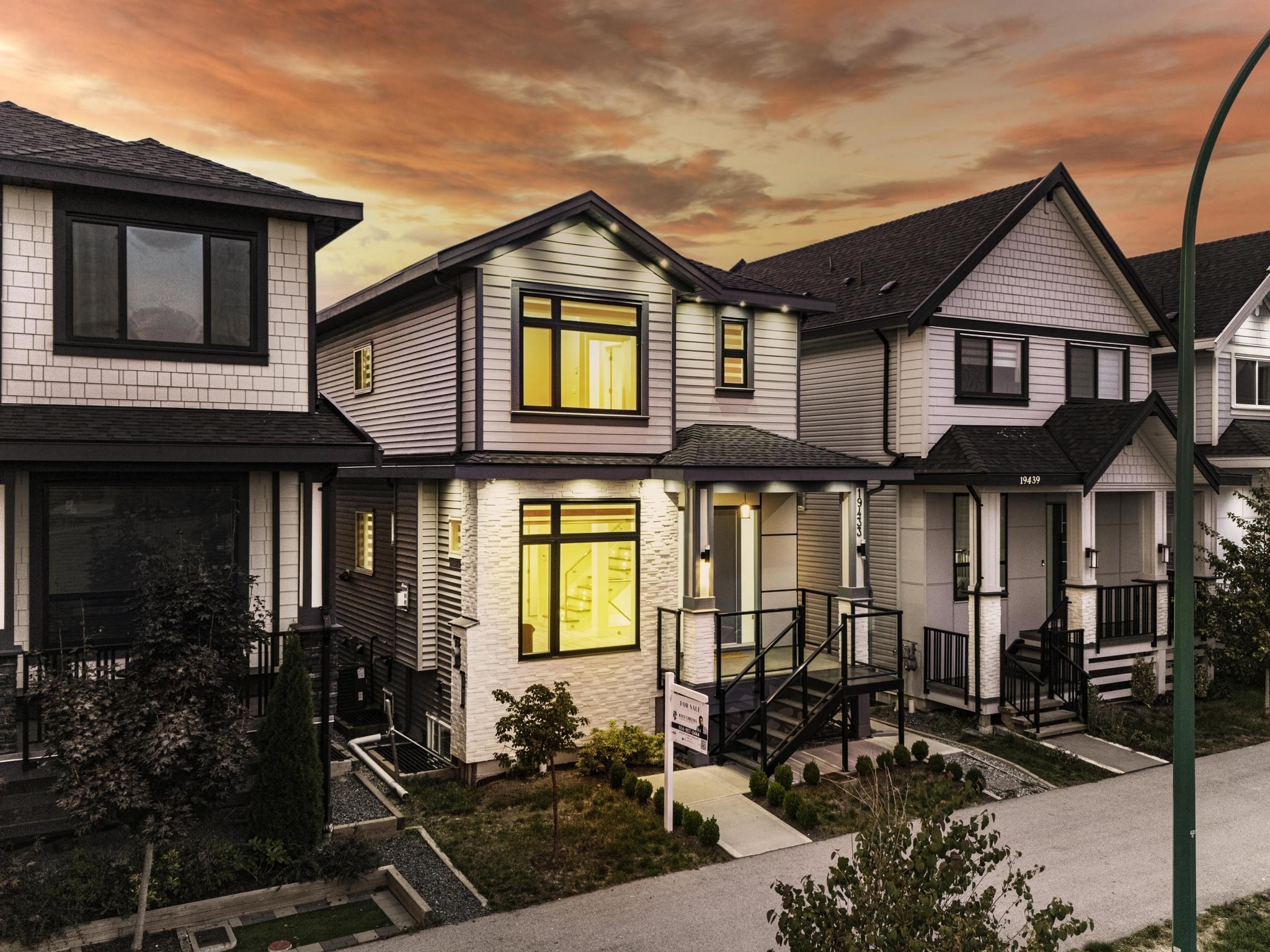 19433 70 AVENUE, Surrey BC V4N 1N2, R3168501, BC,