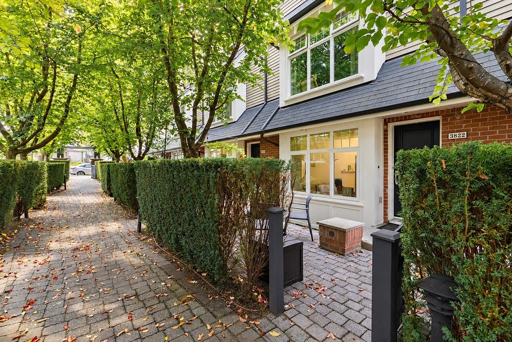 3822 WELWYN STREET, Vancouver BC V5N 3Y9, R3168546, BC,