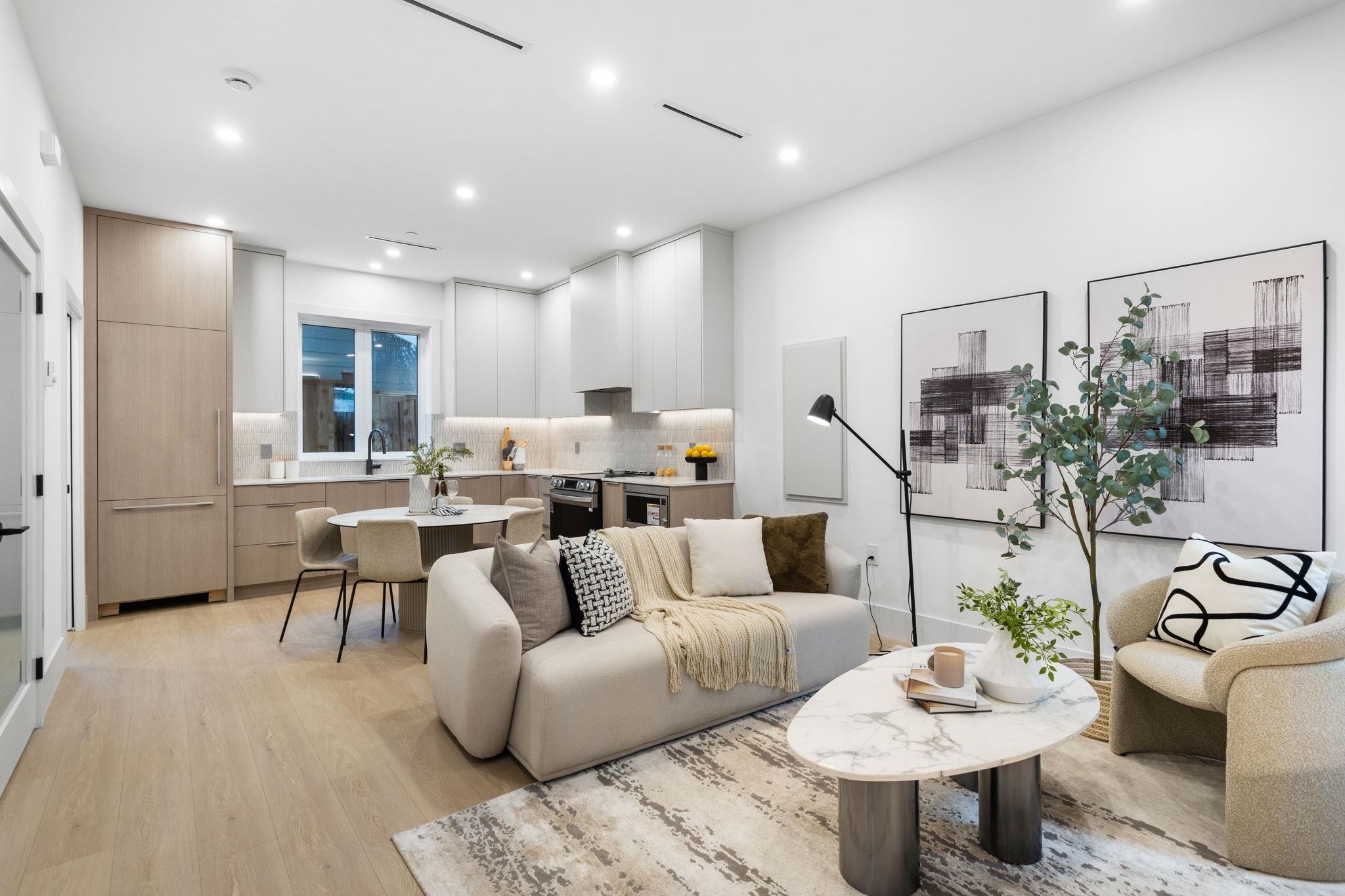 3277 GRAVELEY STREET, Vancouver BC V5K 3K8, R3168547, BC,