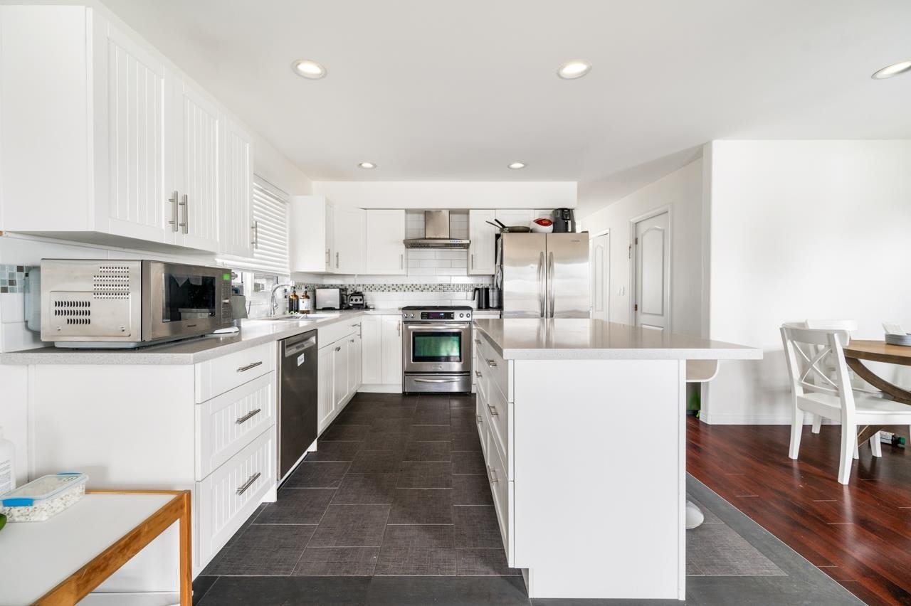 15476 110TH AVENUE, Surrey BC V3R 0X1, R3168552, BC,