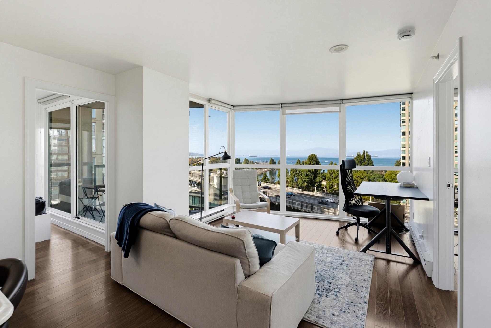 1401 907 BEACH AVENUE, R3168587, BC,