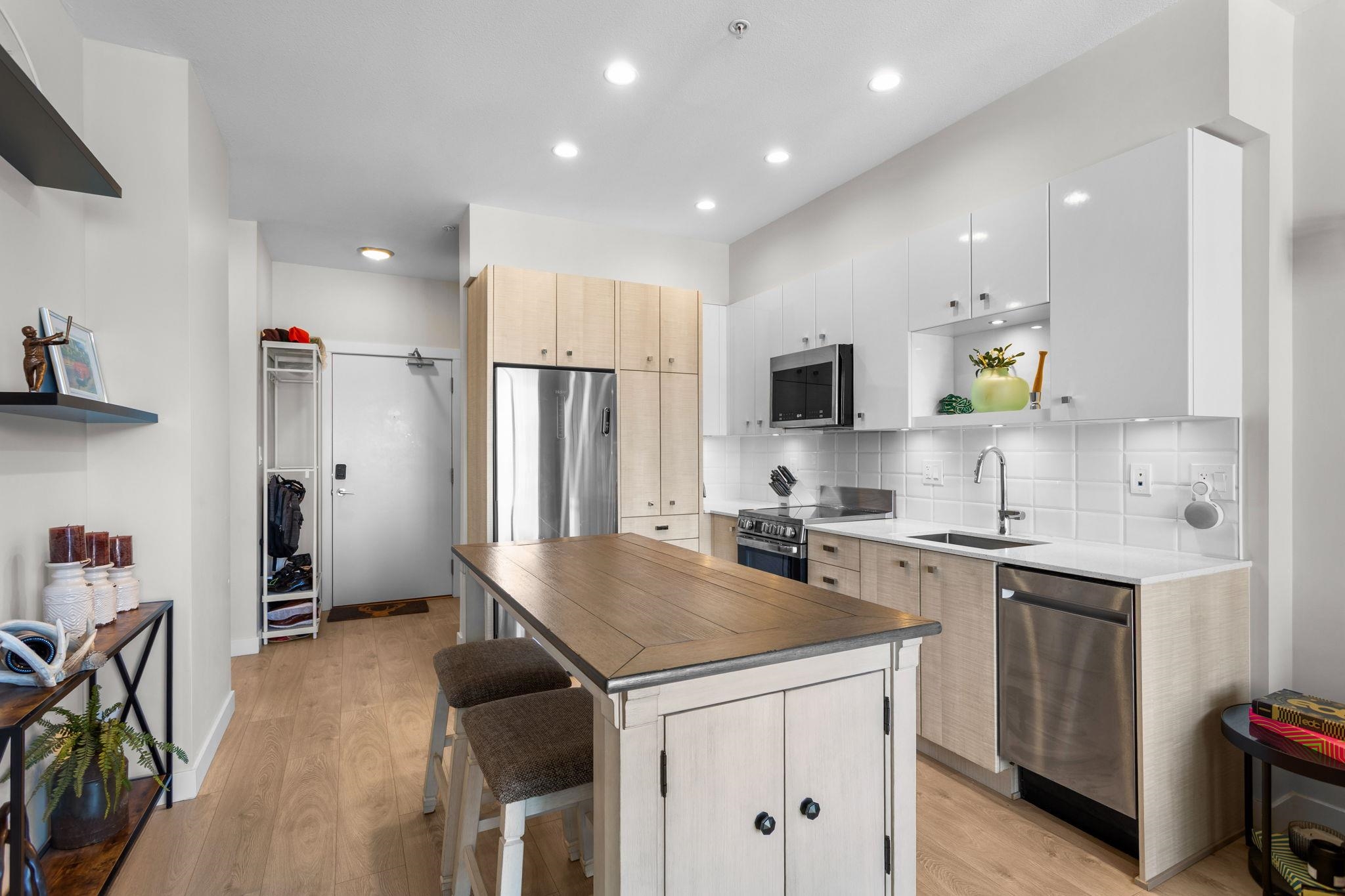 518 10838 WHALLEY BOULEVARD, R3168624, BC,