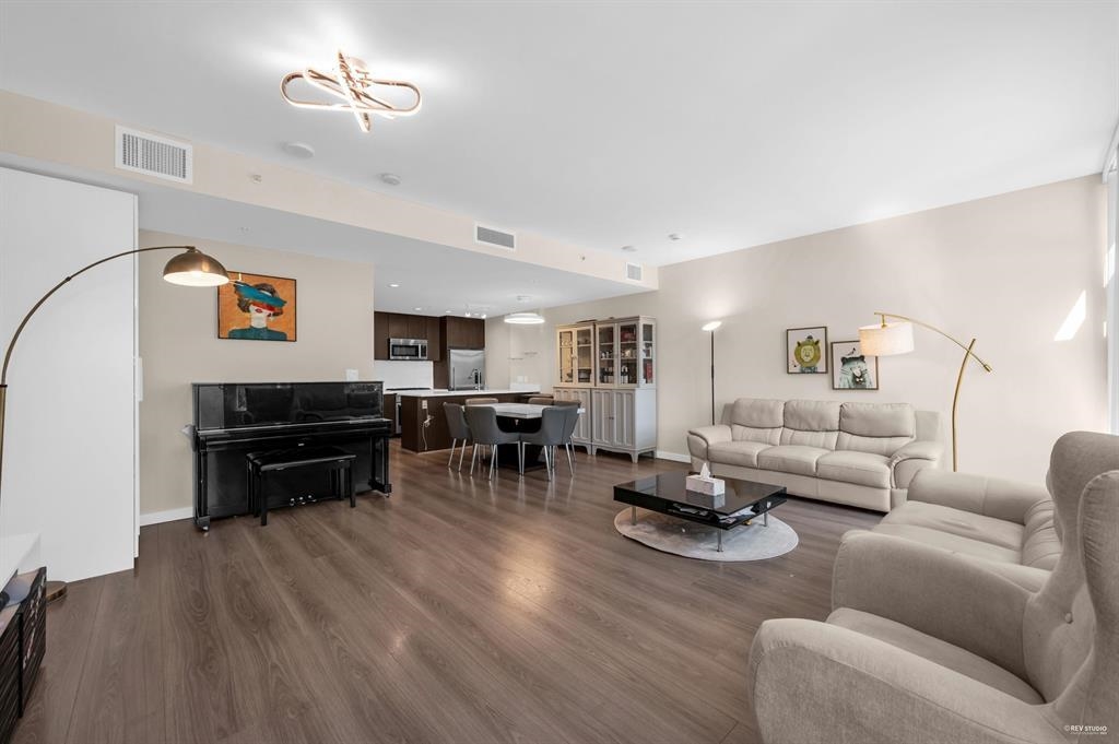 TH16 8677 CAPSTAN WAY, R3168632, BC,