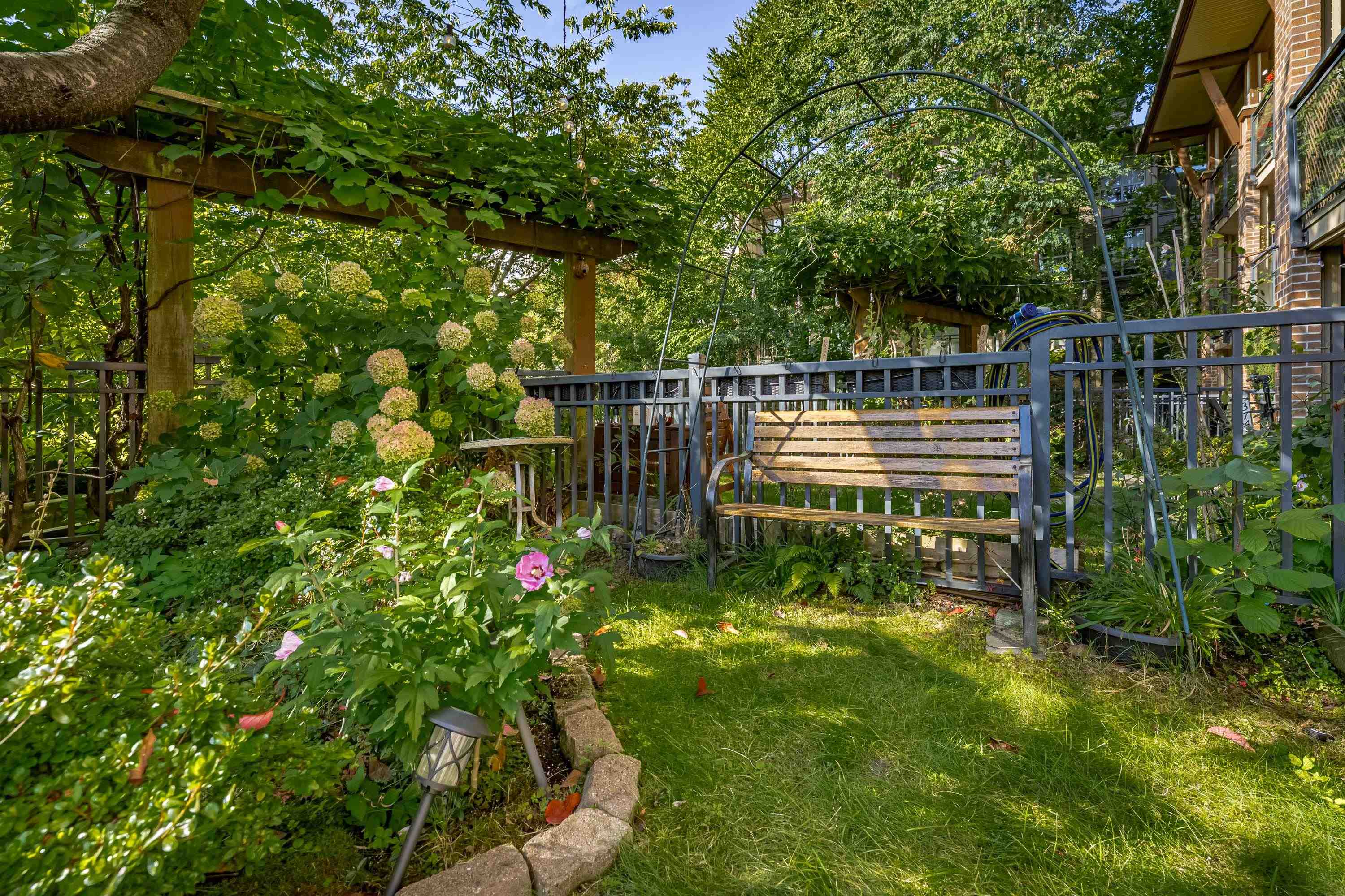 107 1633 MACKAY AVENUE, R3168651, BC,