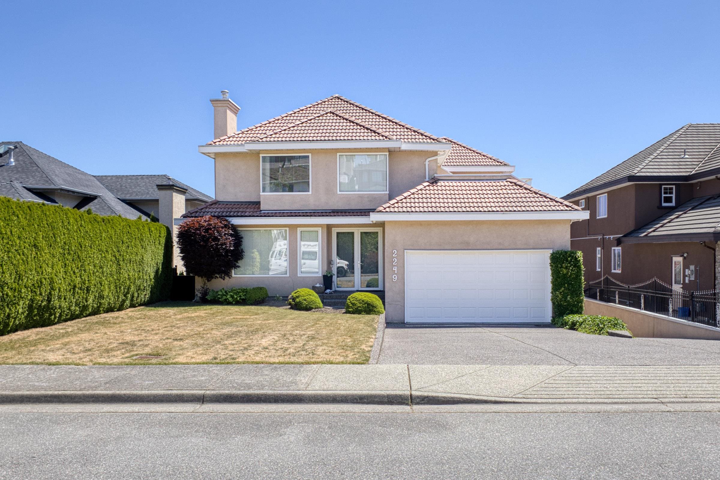 2249 SICAMOUS AVENUE, Coquitlam BC V3K 6R9, R3168824, BC,