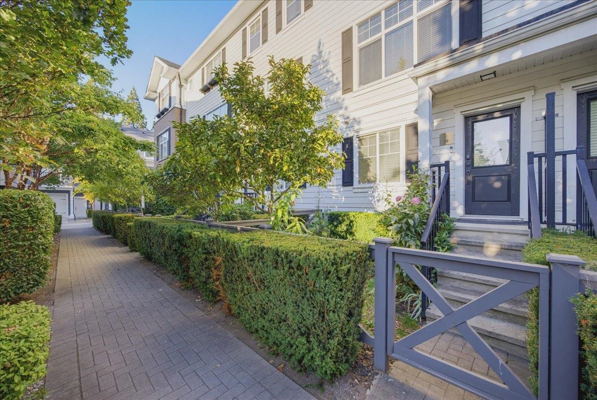 19 16458 23A AVENUE, R3168944, BC,