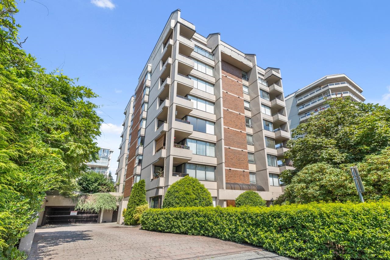 1737 DUCHESS AVENUE, West Vancouver BC V7V 1P8, R3169123, BC,