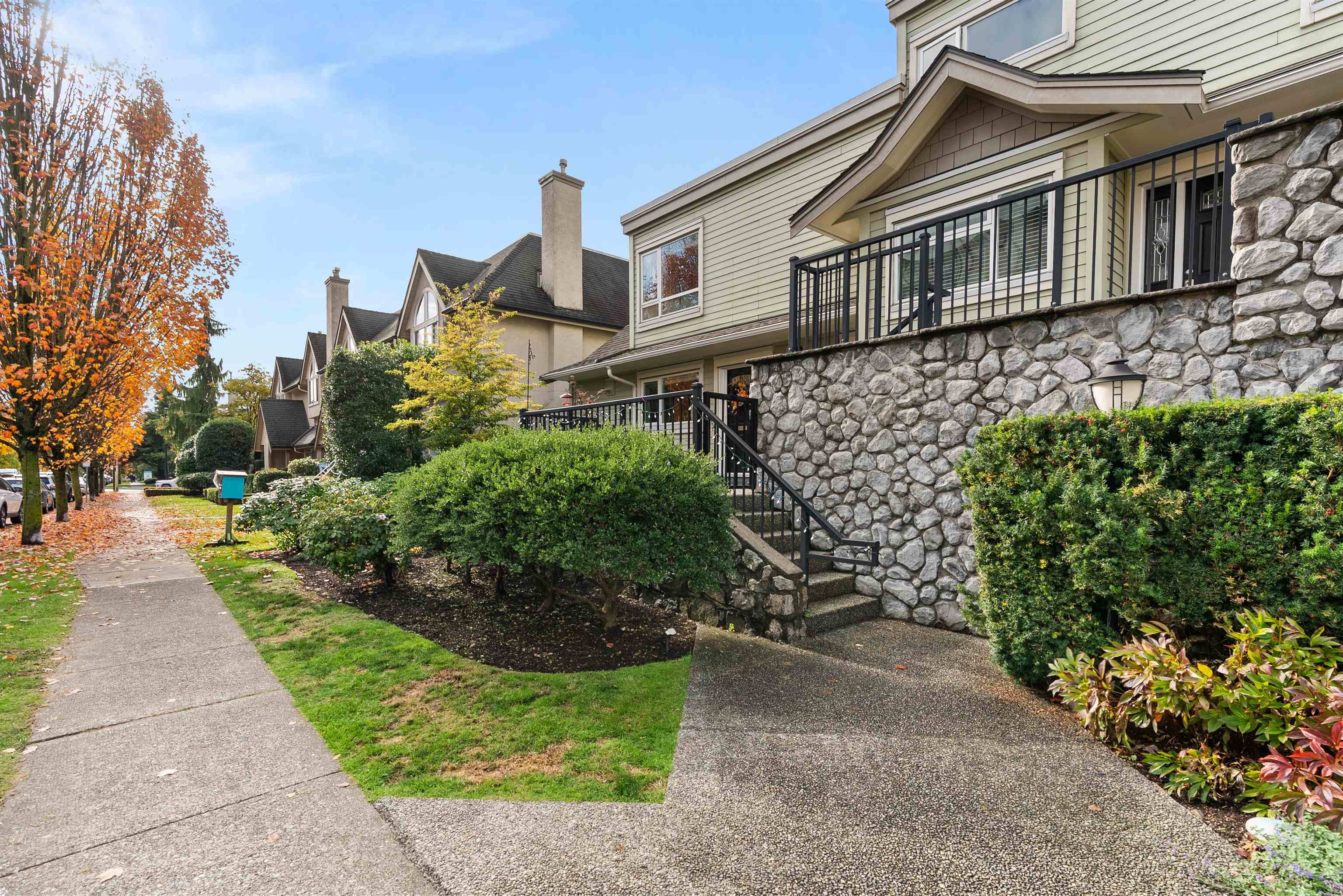 1741 CHESTERFIELD AVENUE, North Vancouver BC V7M 2N9, R3169166, BC,