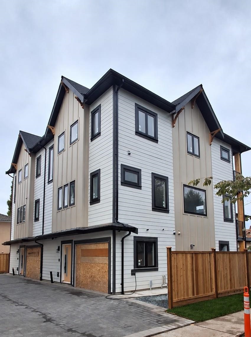 1 7087 MARY AVENUE, R3169351, BC,
