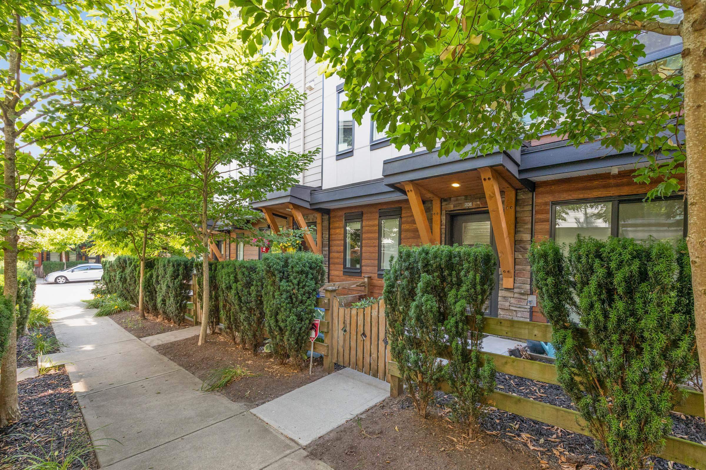 208 16488 64 AVENUE, R3169408, BC,