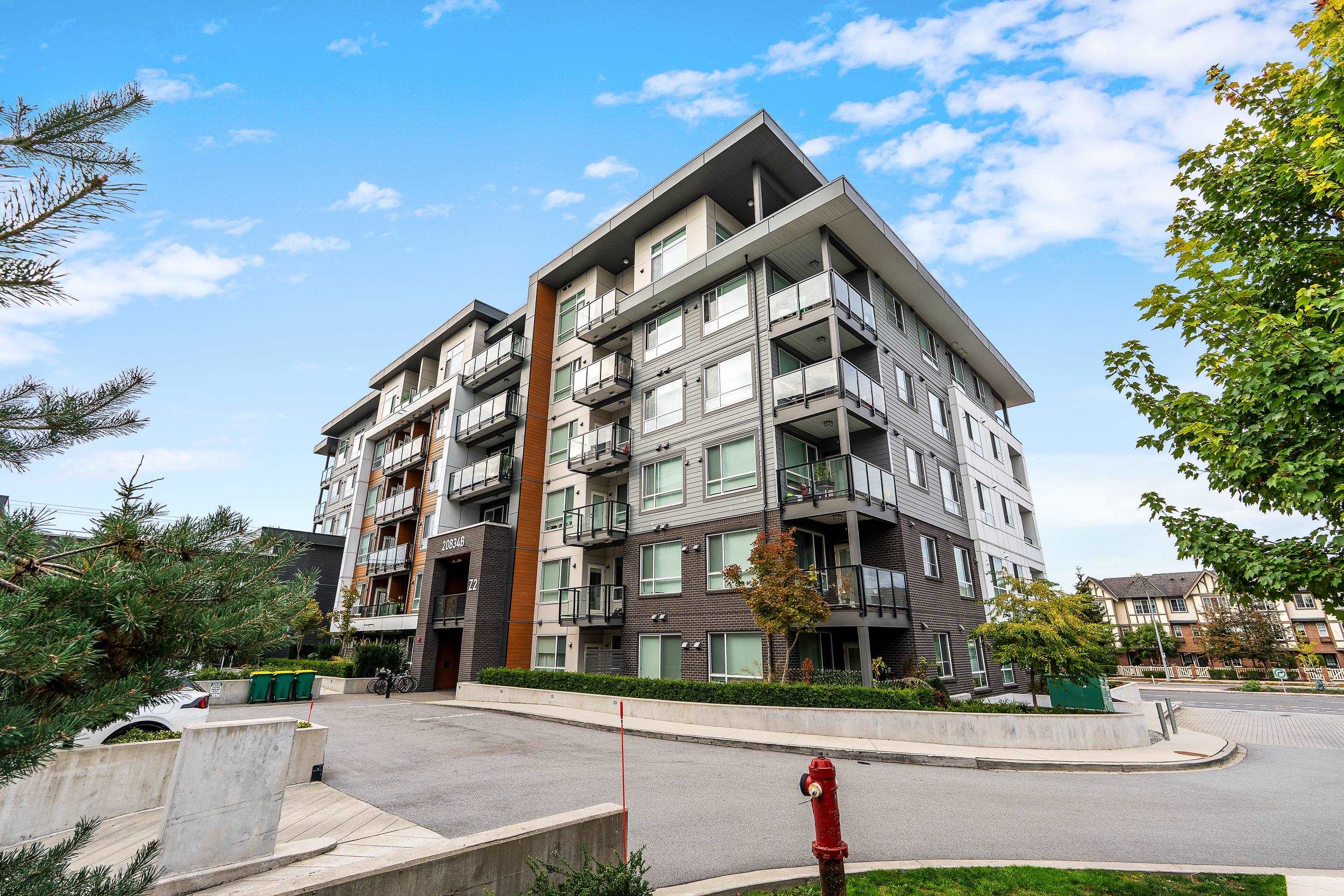 B118 20834 80 AVENUE, R3169737, BC,