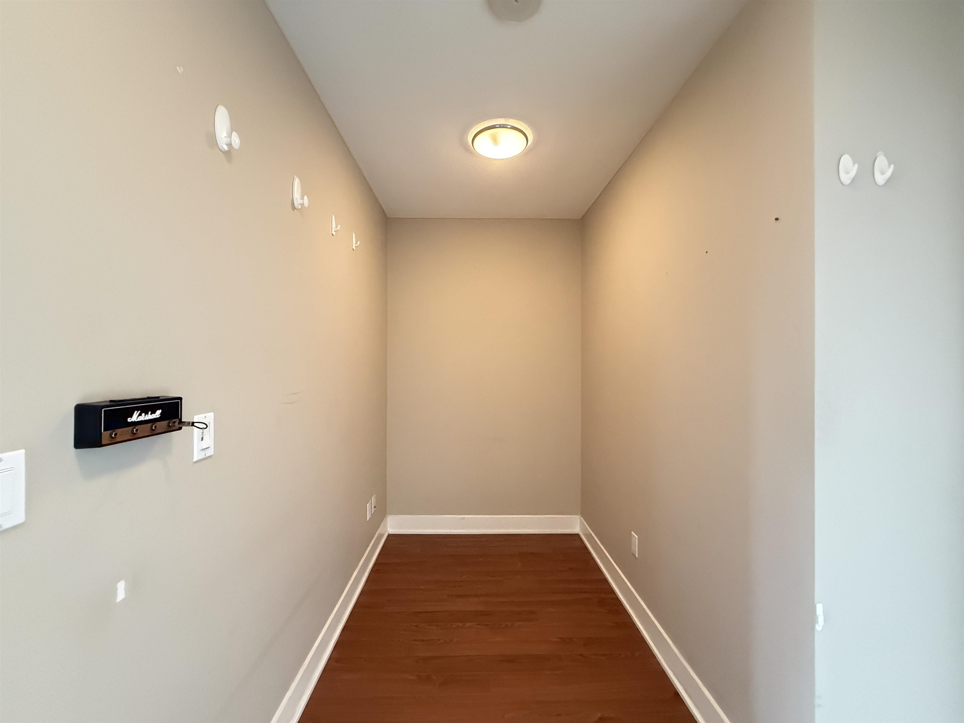 1908 3008 GLEN DRIVE, R3169956, BC,