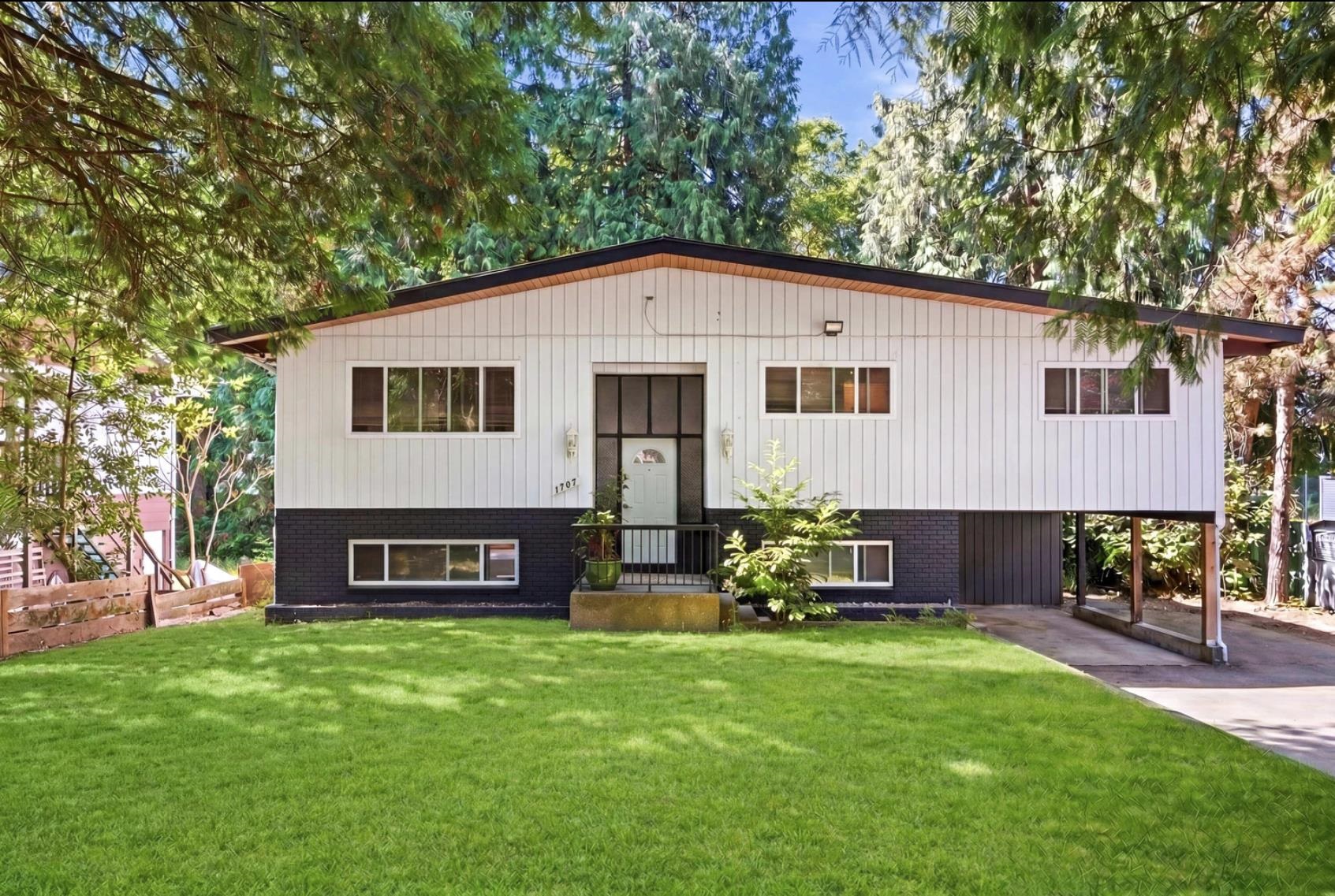 1707 DEMPSEY ROAD, North Vancouver BC V7K 1T2, R3170029, BC,