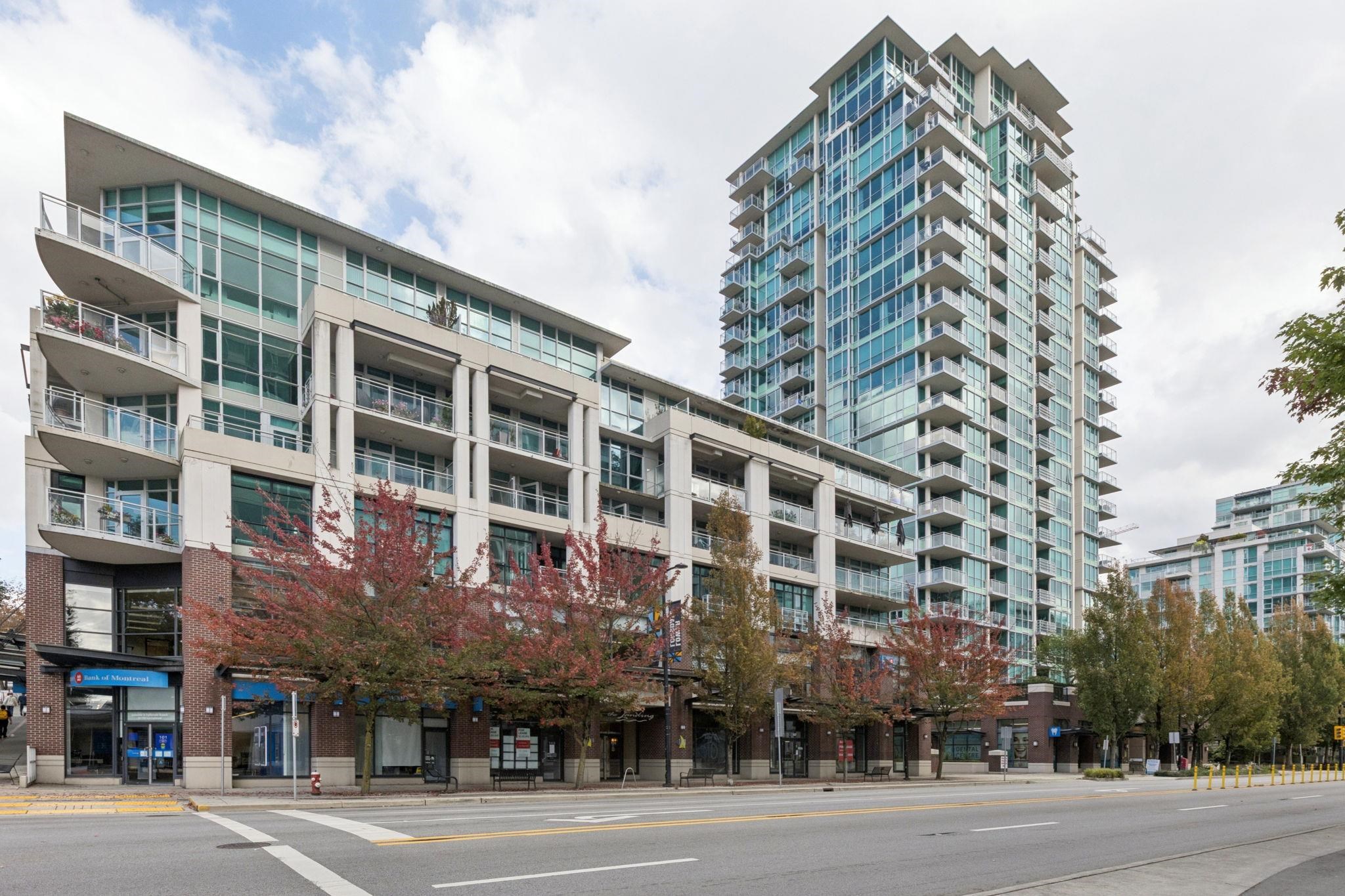 PH 601 100 ESPLANADE, R3170060, BC,