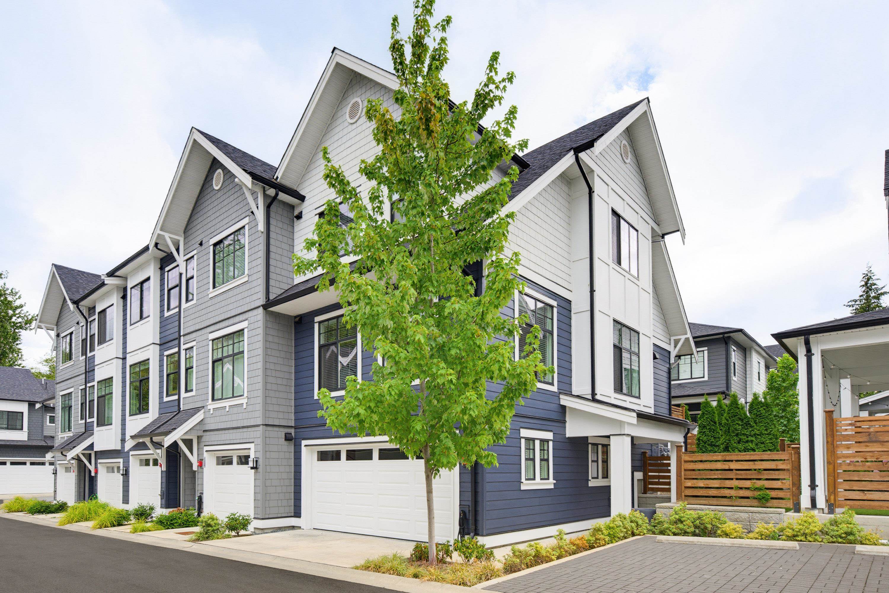 33 7640 197 STREET, R3170198, BC,
