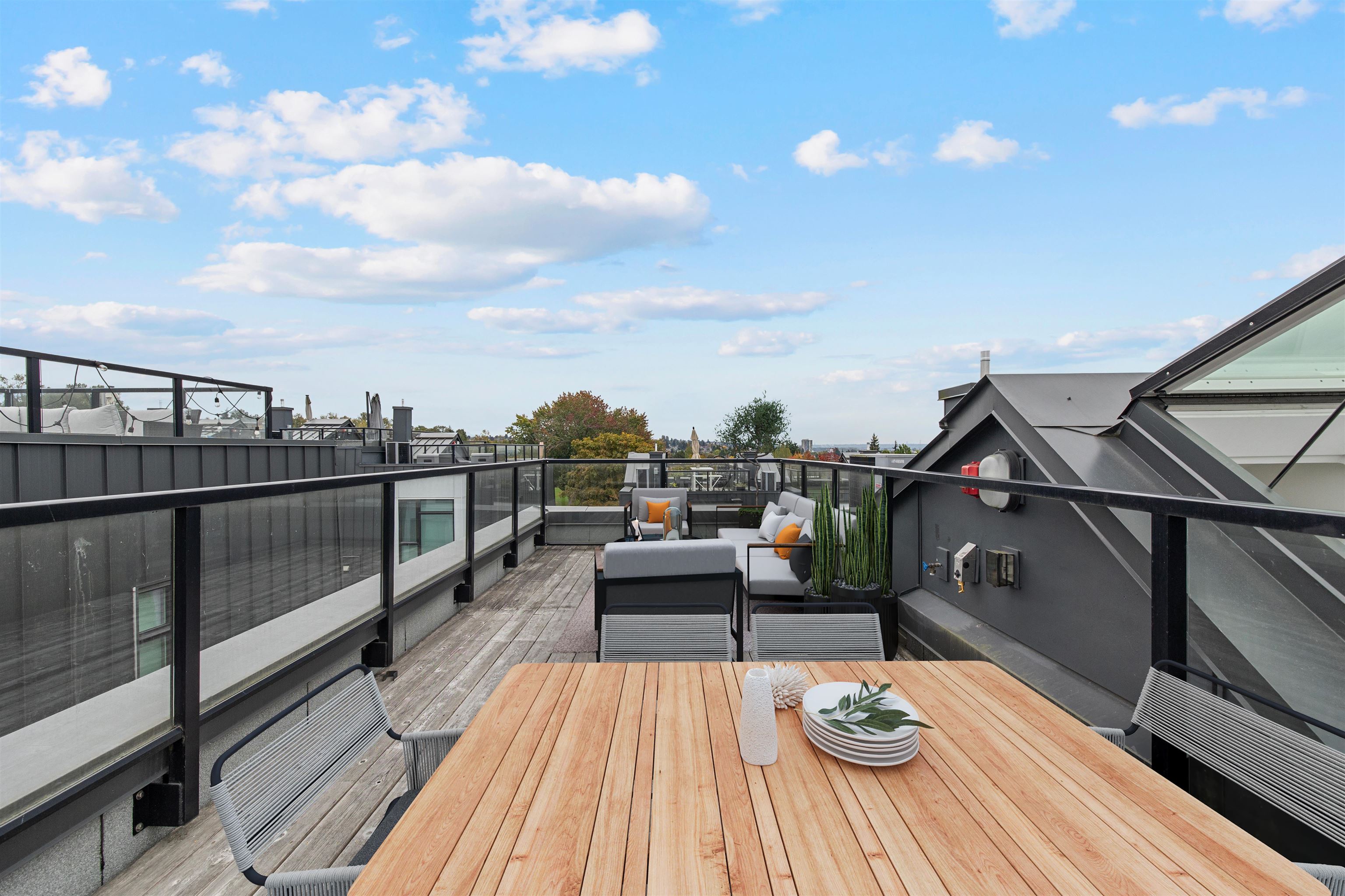 7615 YUKON STREET, Vancouver BC V5X 2Y4, R3170207, BC,