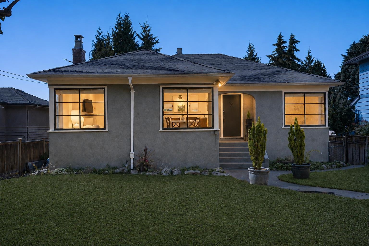 1258 JEFFERSON AVENUE, West Vancouver BC V7T 2B1, R3170247, BC,