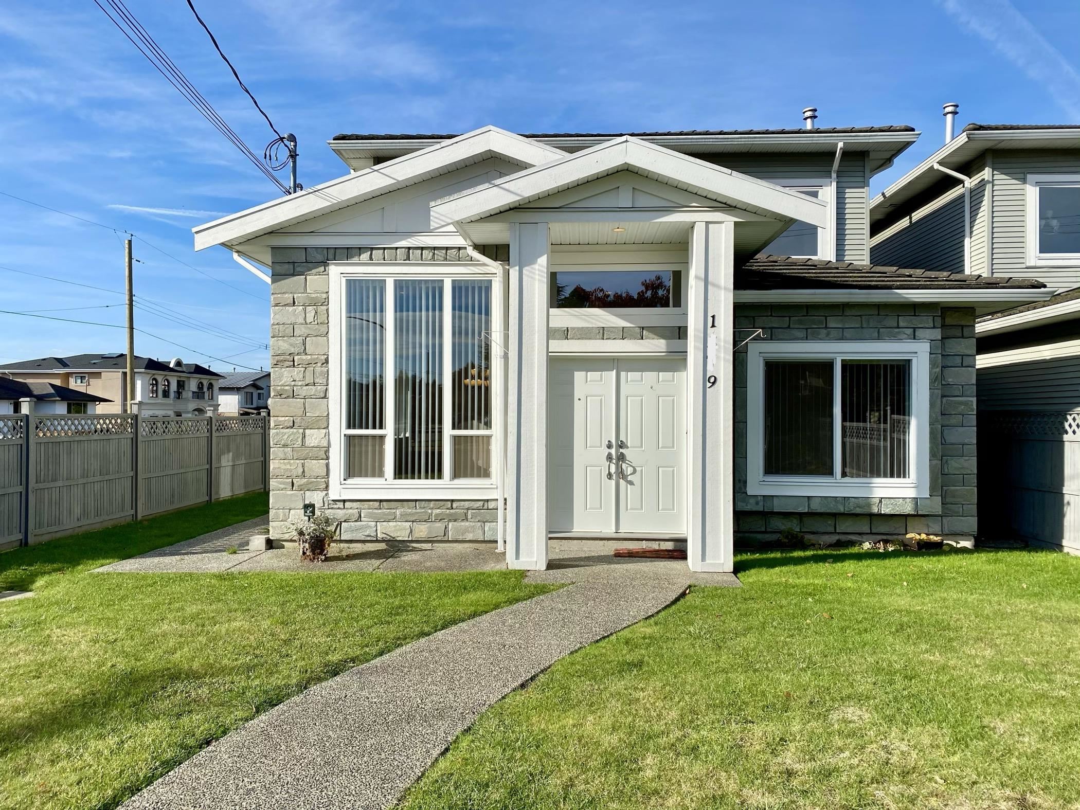 1XX9 SPERLING AVENUE, Burnaby BC V5B 4J8, R3170294, BC,