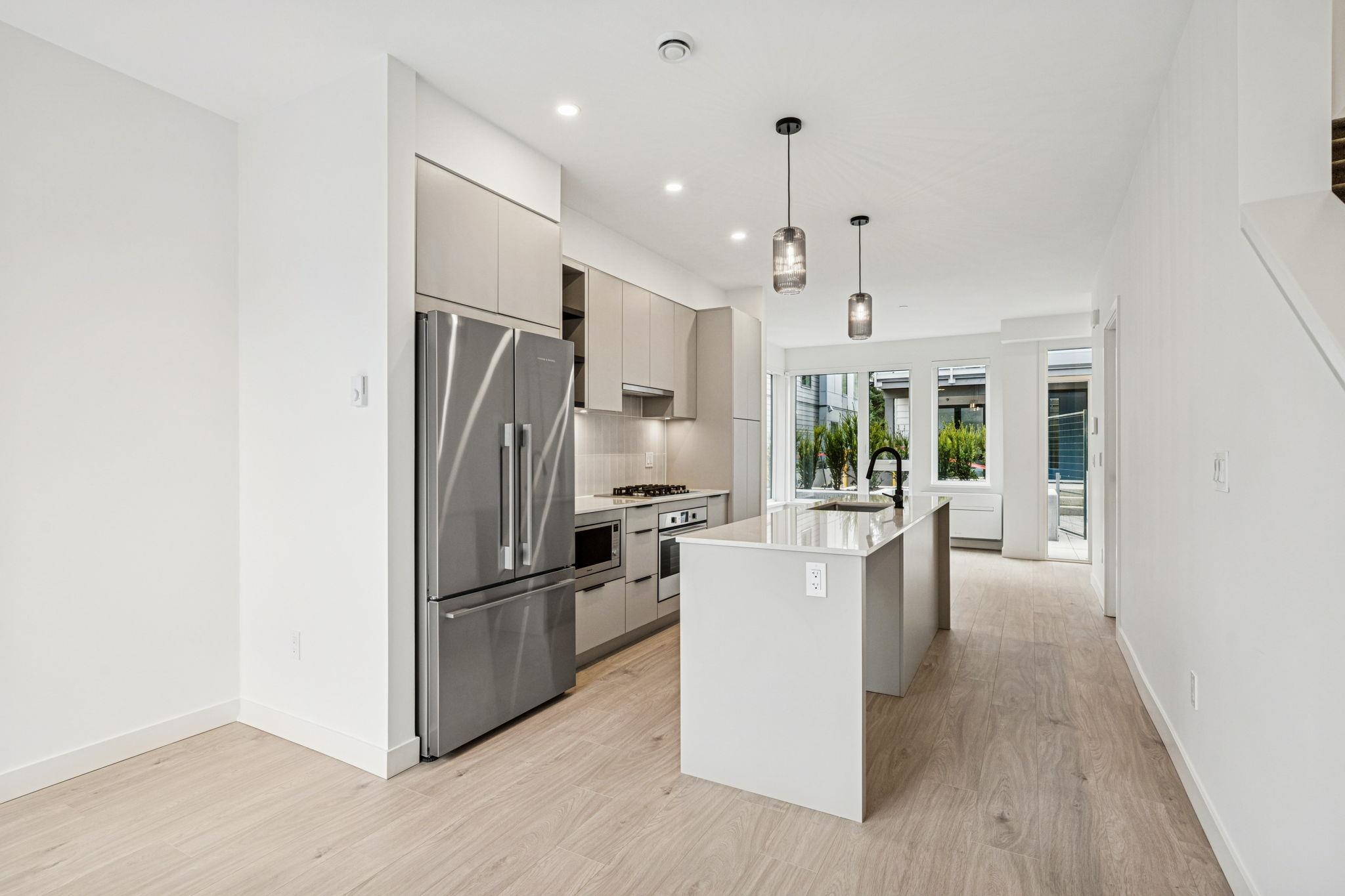129 921 GRANT STREET, R3170354, BC,