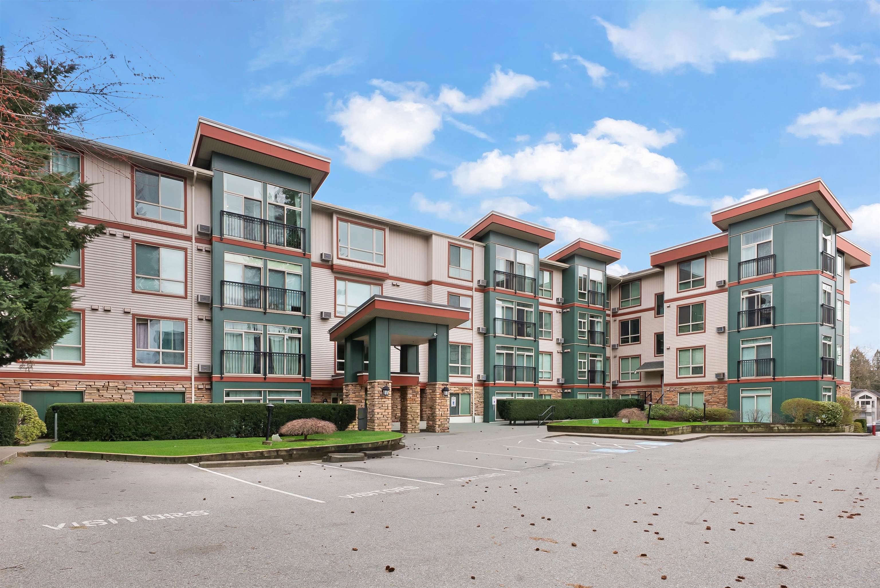 208 33485 SOUTH FRASER WAY, R3170382, BC,