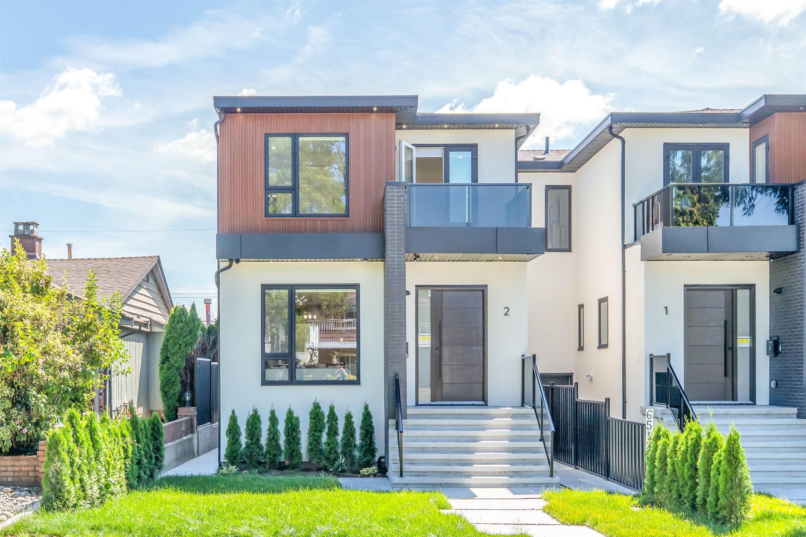 2 6512 GRANT STREET, R3170395, BC,