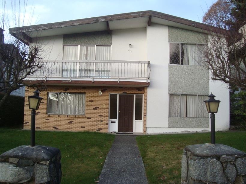 Upper 644 14TH STREET, R3170412, BC,