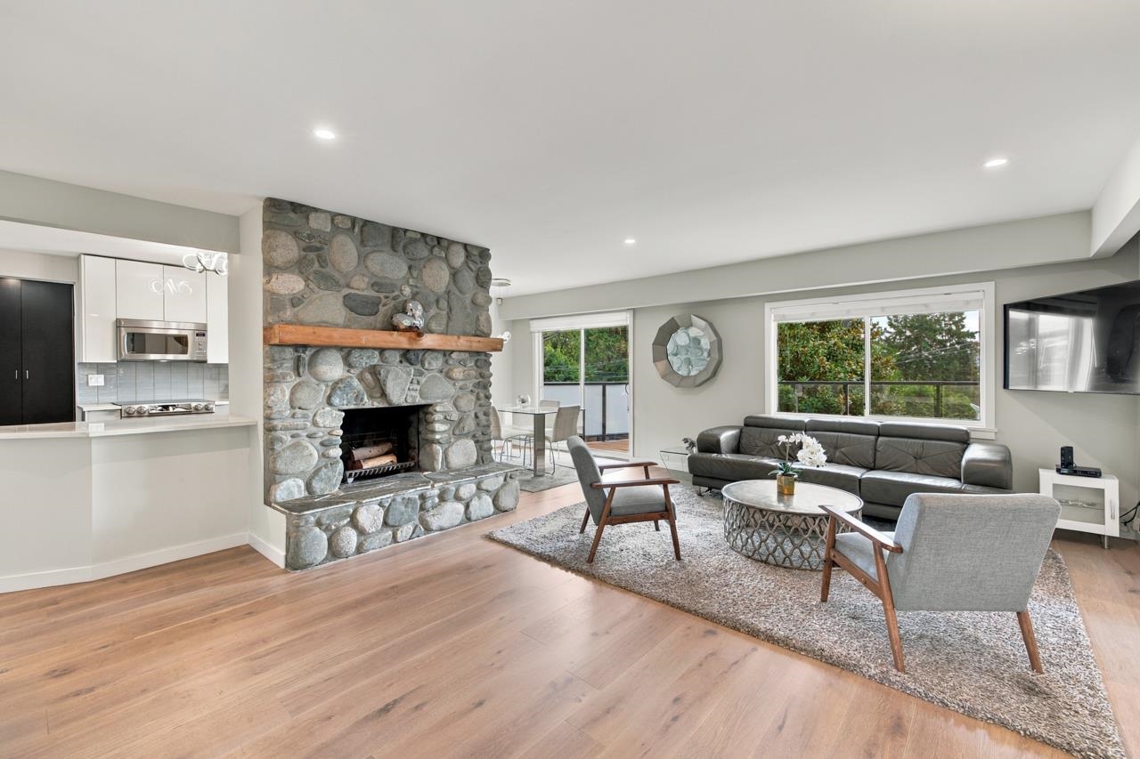 1103 CLOVERLEY STREET, North Vancouver BC V7L 1N7, R3170456, BC,